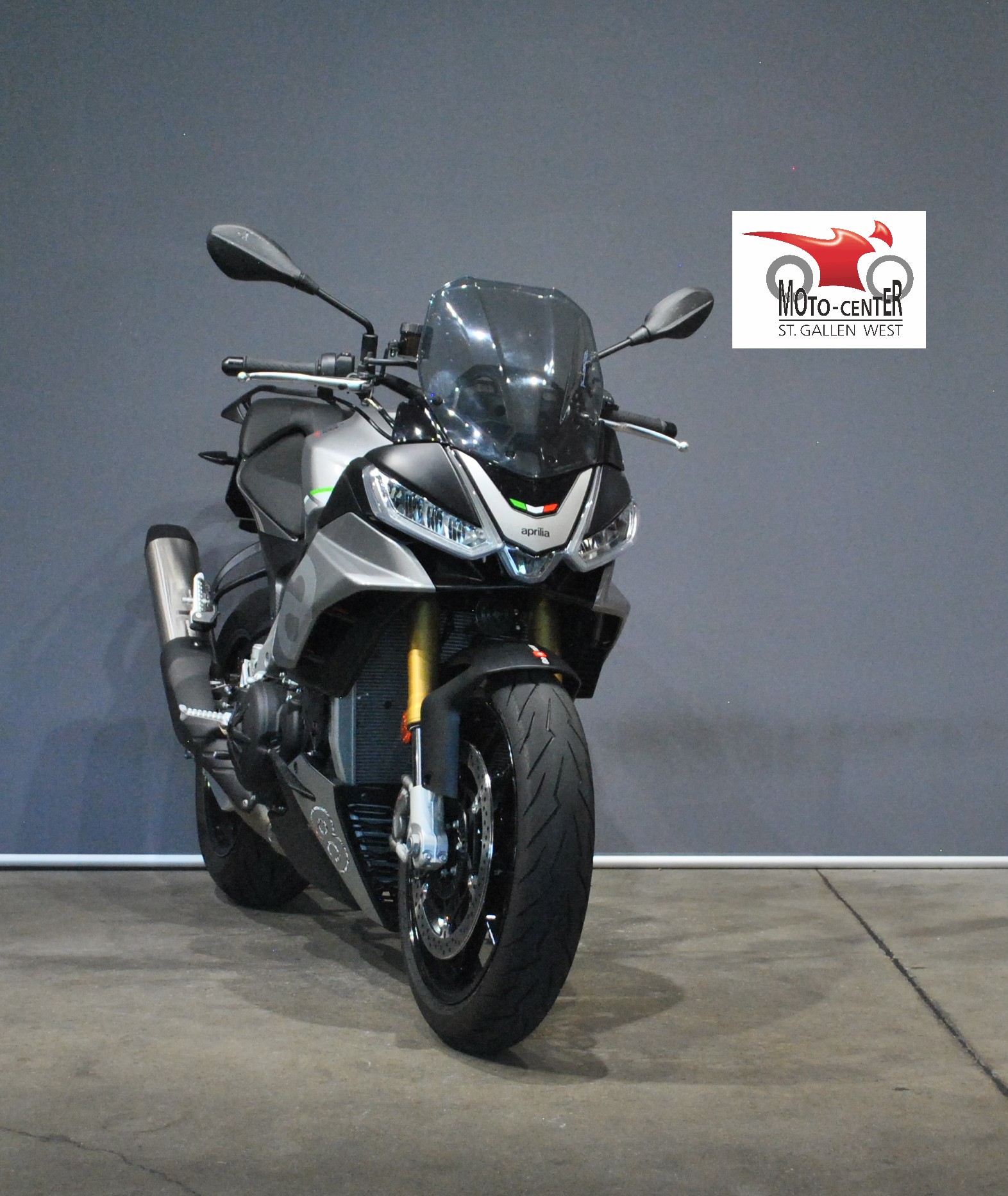 APRILIA Tuono V4 1100