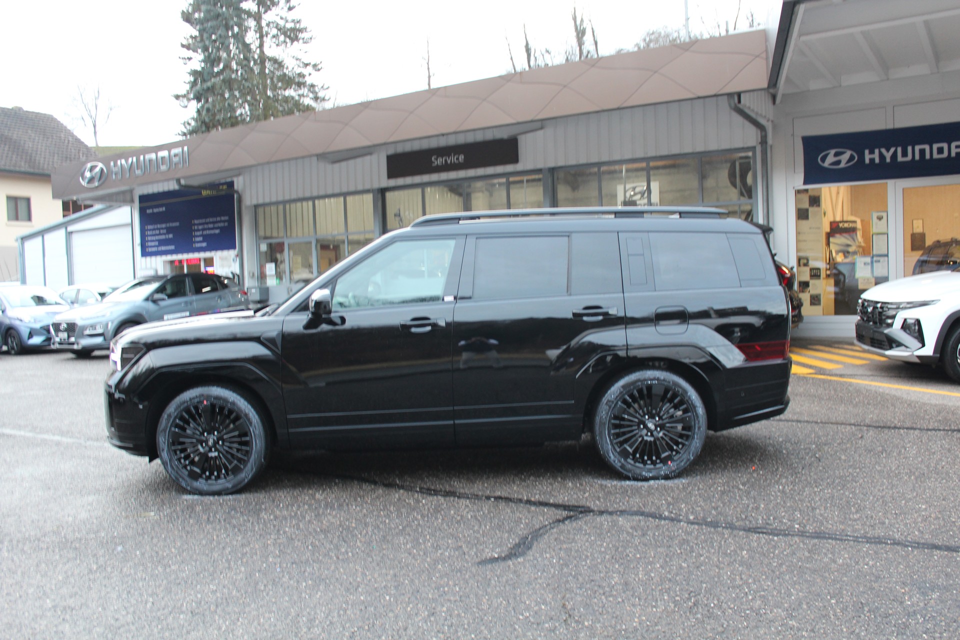 HYUNDAI Santa Fe 1.6 T-GDi HEV Calligraphy Swiss Ed. 4WD Automatic-image-1
