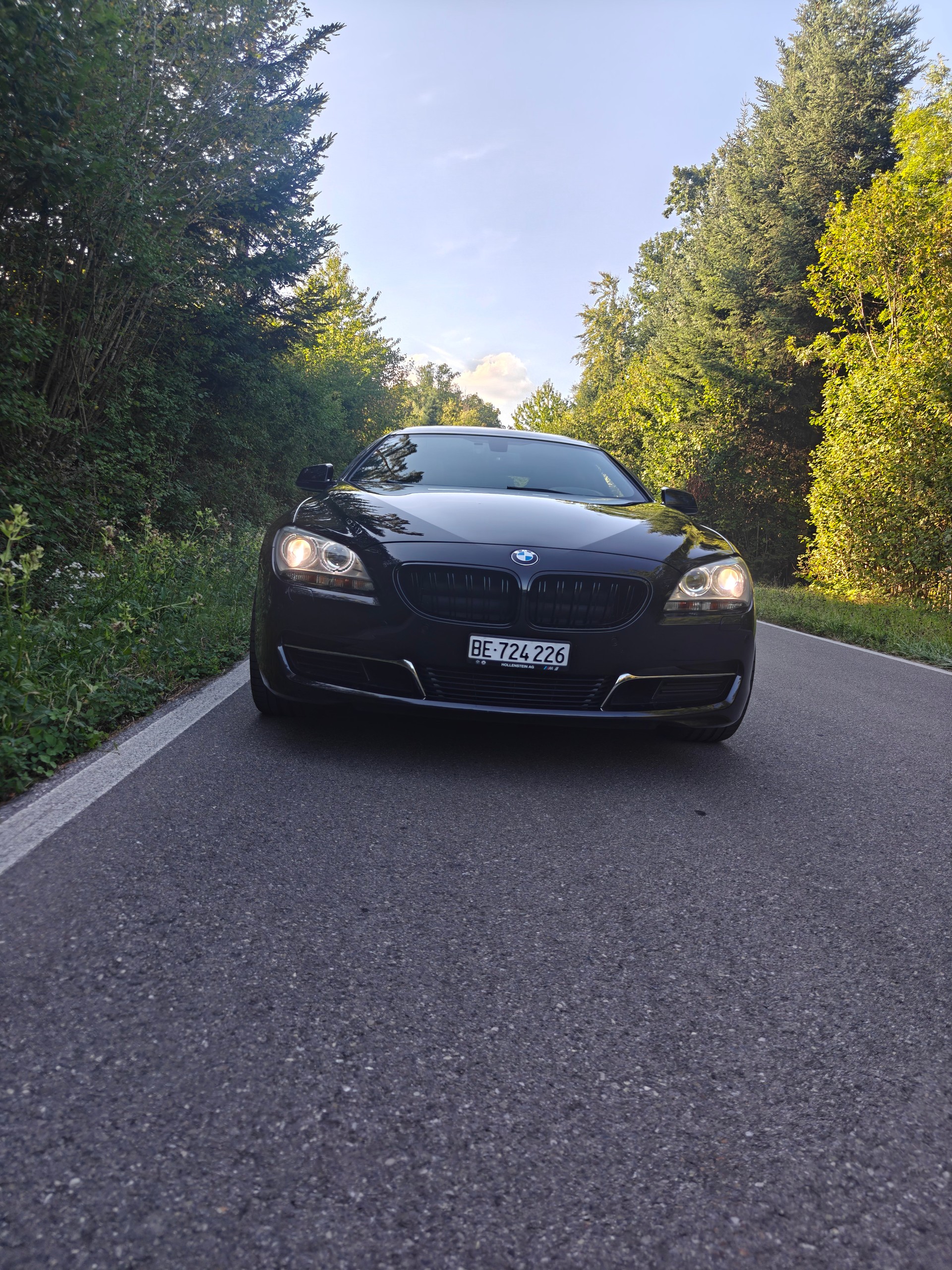 BMW 640i-image-4