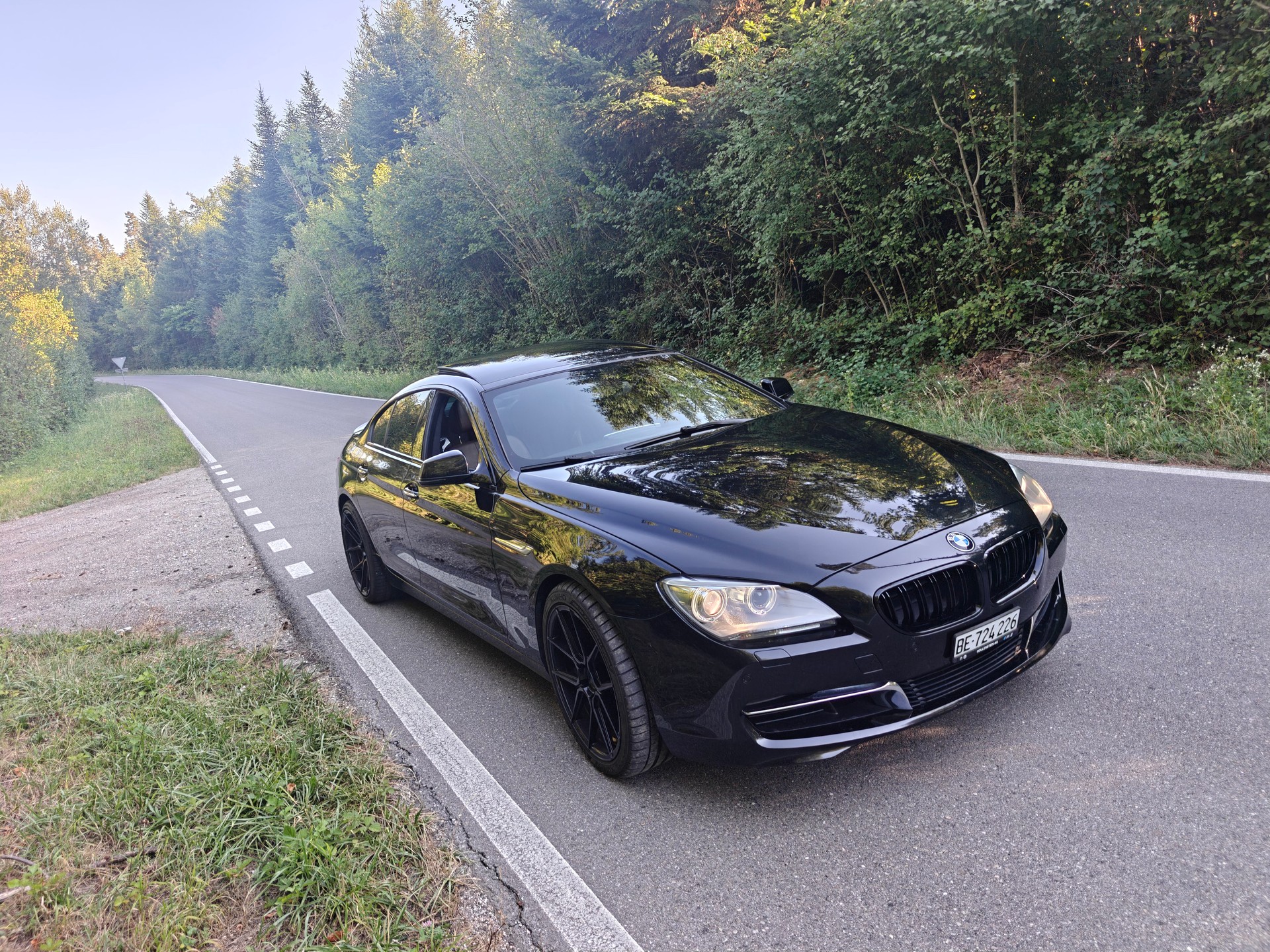 BMW 640i-image-1