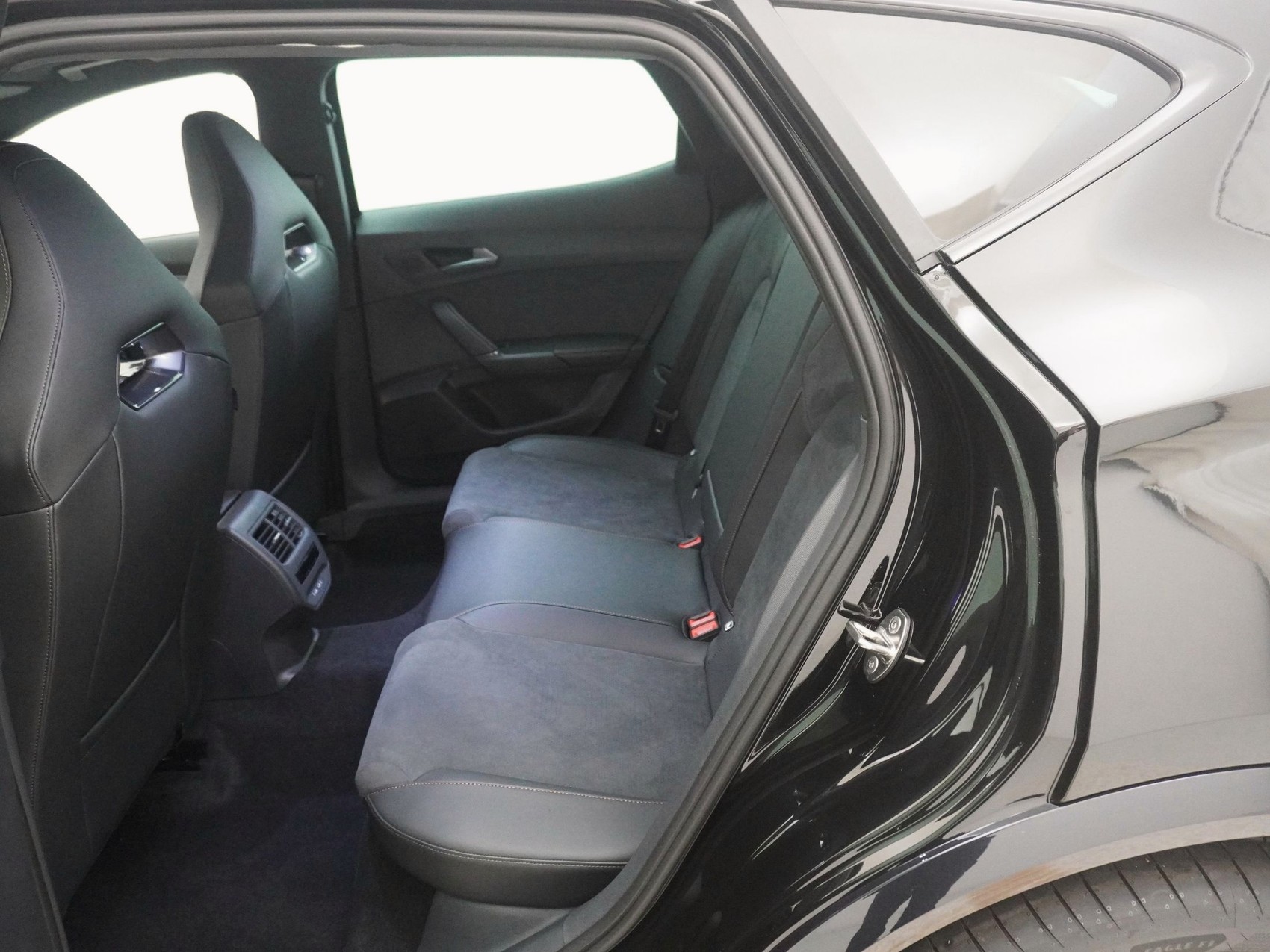 CUPRA Formentor 2.0 TSI 4Drive DSG-image-10