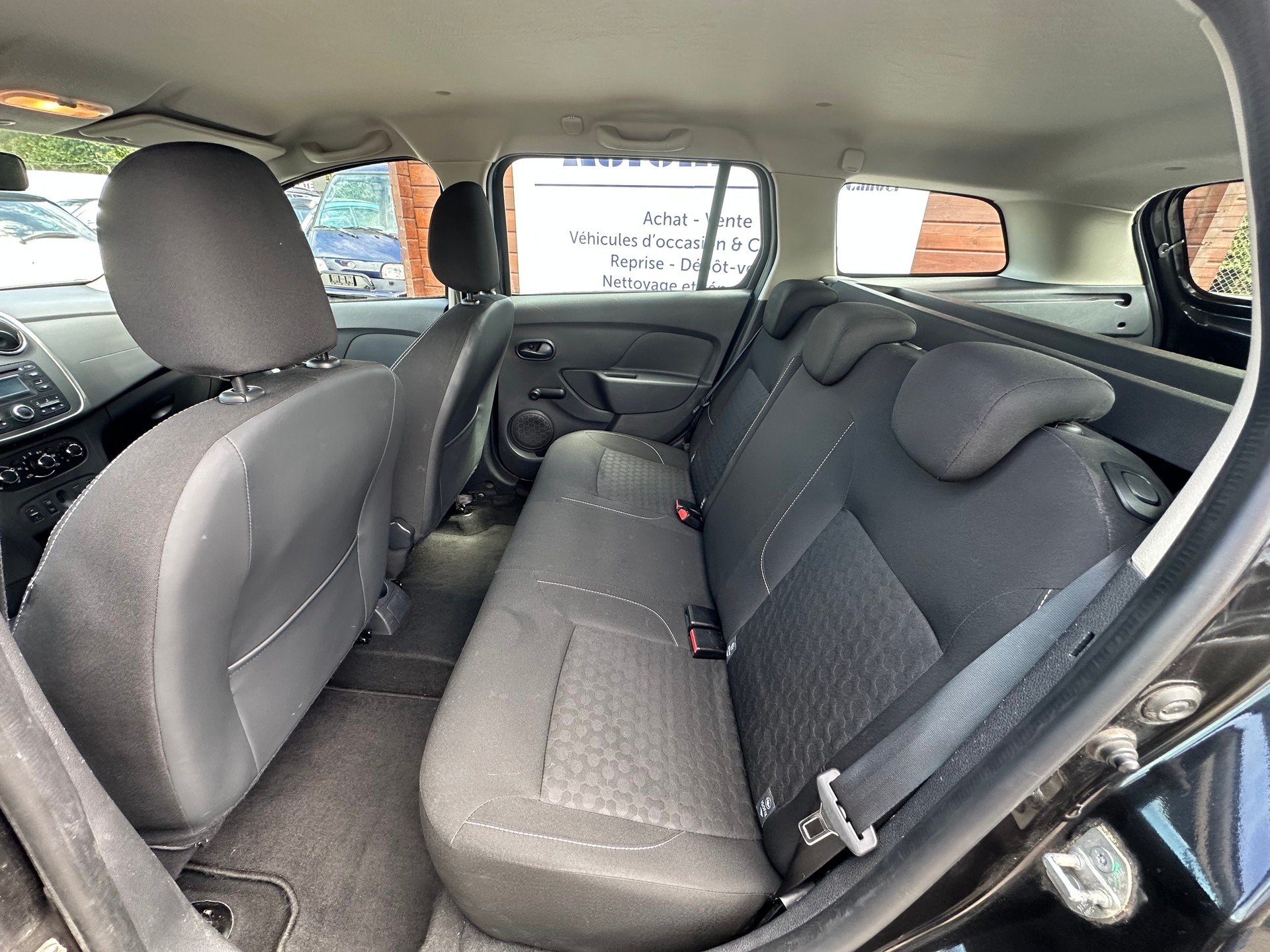 DACIA Logan MCV 0.9 Supreme-image-8