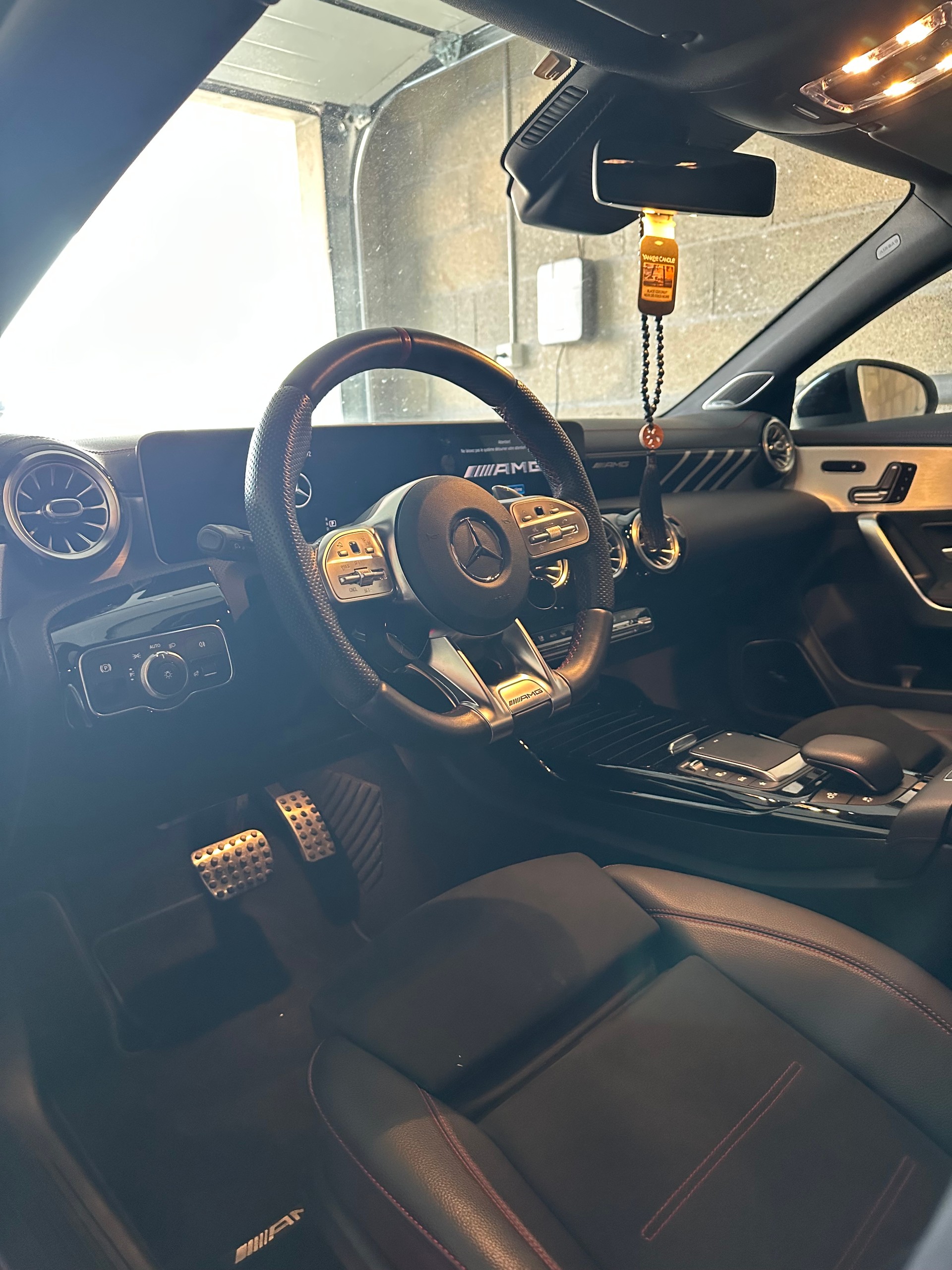MERCEDES-BENZ CLA 45 AMG 4matic+-image-4