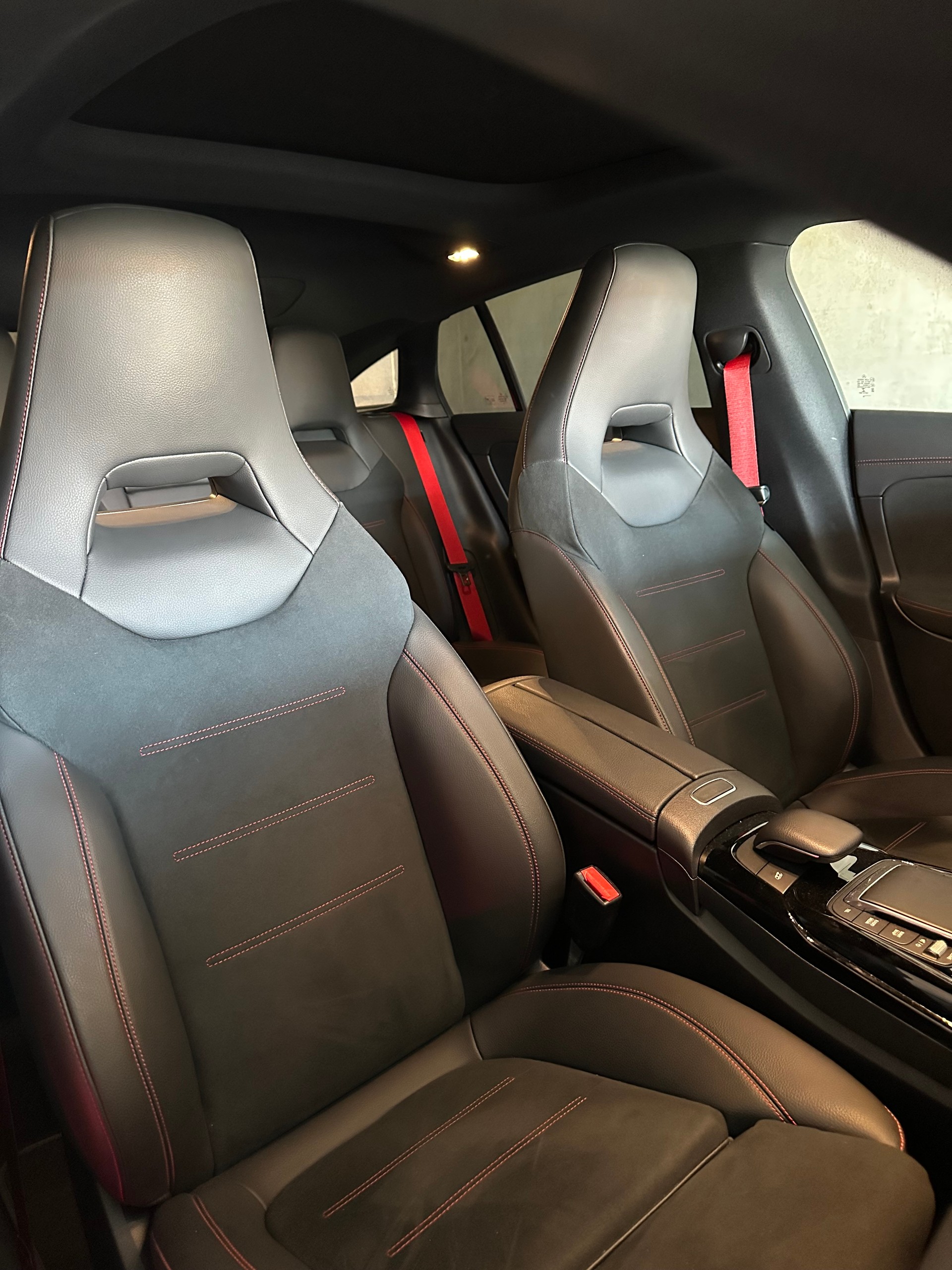 MERCEDES-BENZ CLA 45 AMG 4matic+-image-5