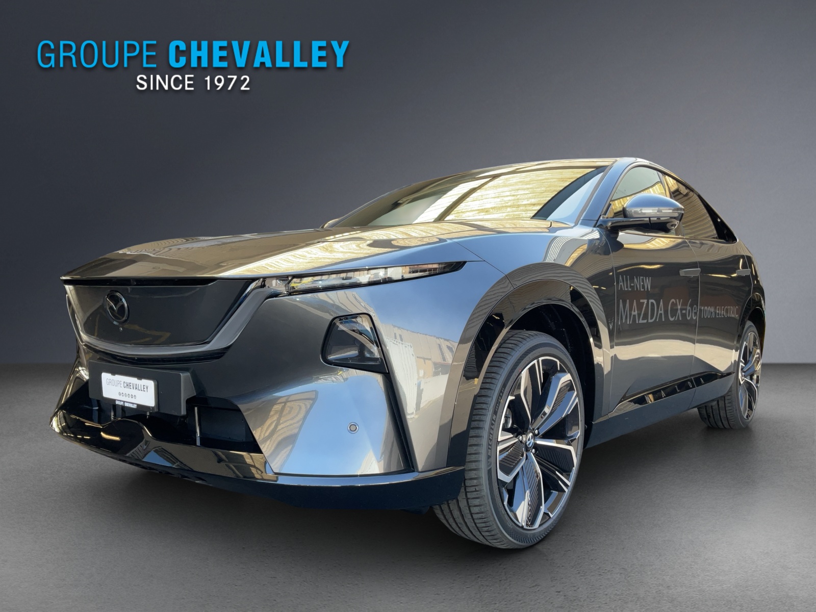 MAZDA CX-6e TAKUMI BK 21''-image-0