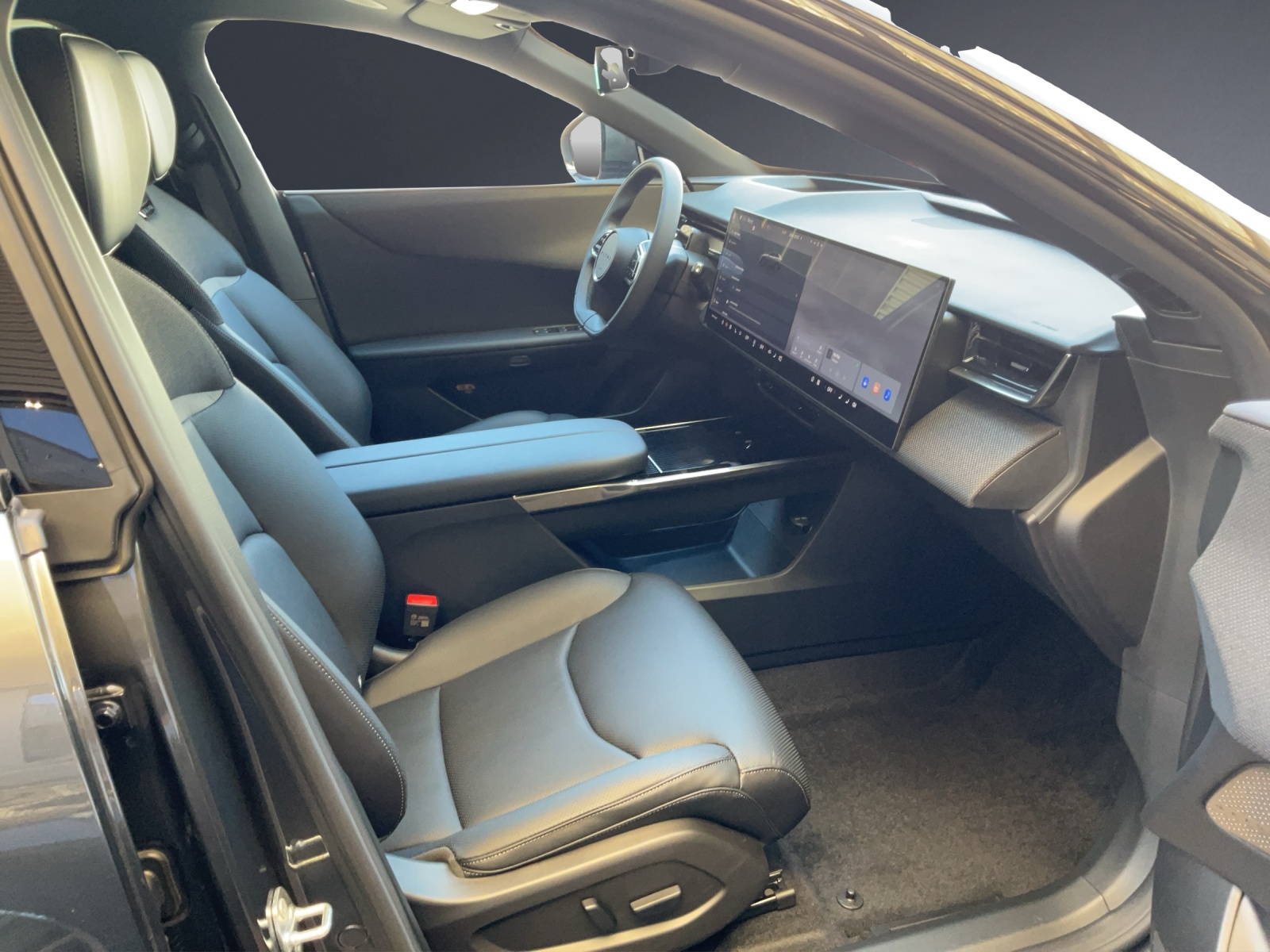 MAZDA CX-6e TAKUMI BK 21''-image-7