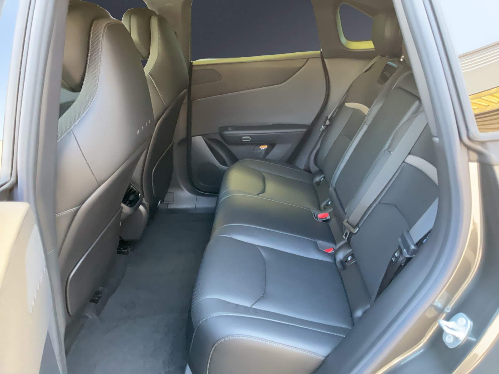 MAZDA CX-6e TAKUMI BK 21''-image-11