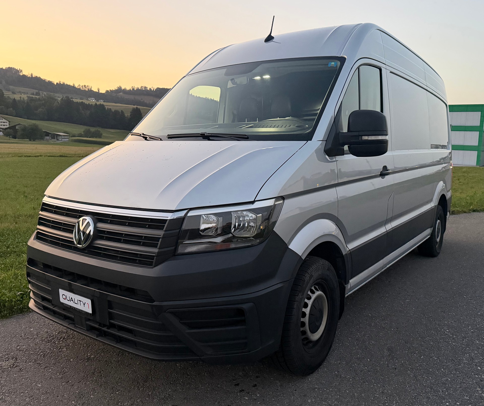 VW Crafter 35 2.0 BiTDI Entry L3 RWD-image-0