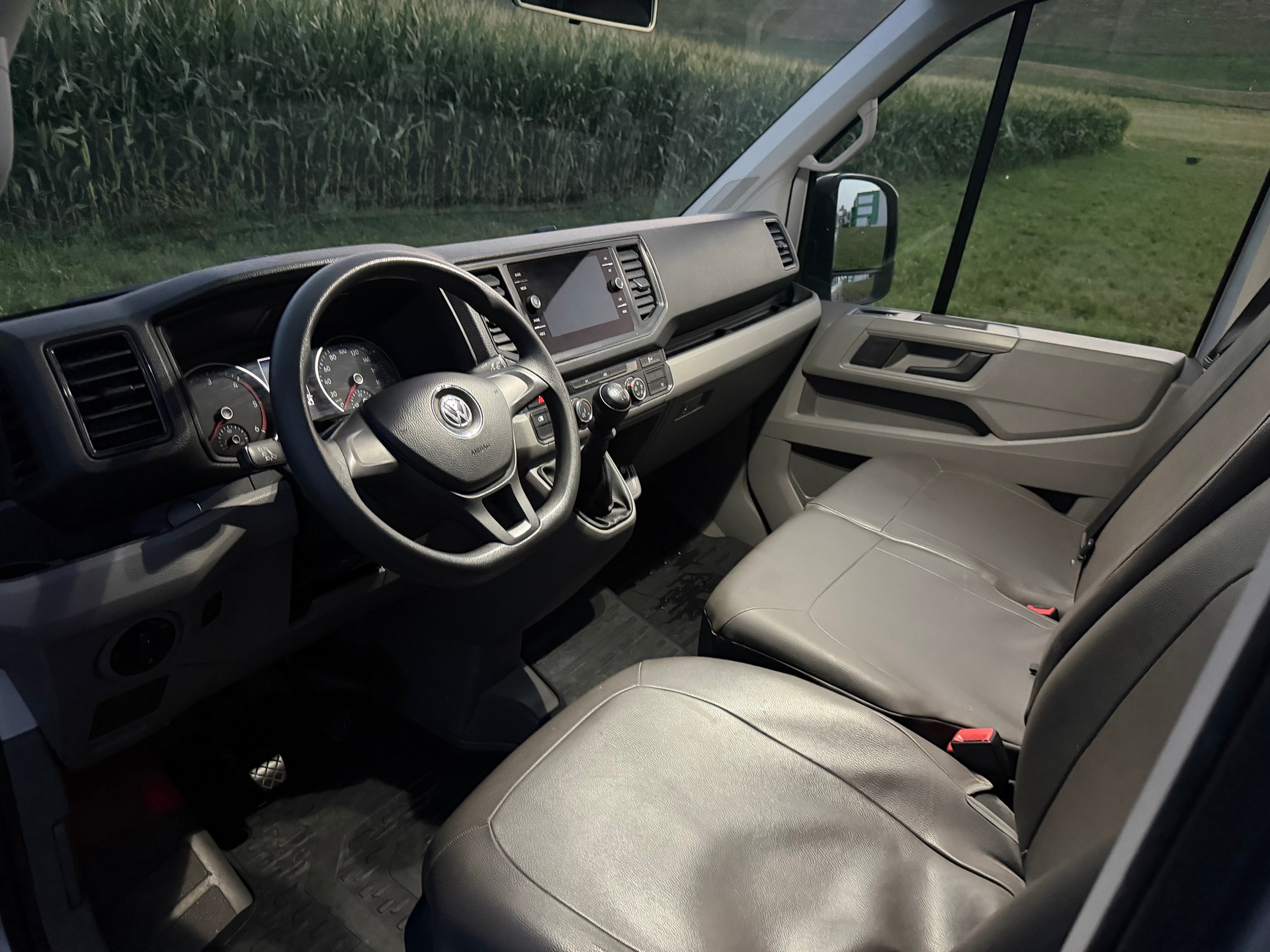 VW Crafter 35 2.0 BiTDI Entry L3 RWD-image-10