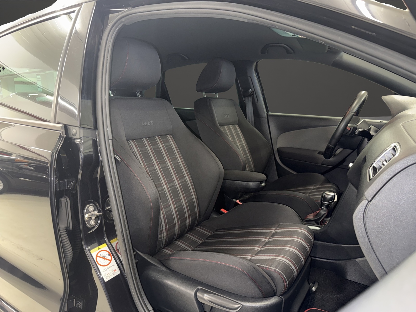 VW Polo 1.4 TSI GTI DSG-image-7