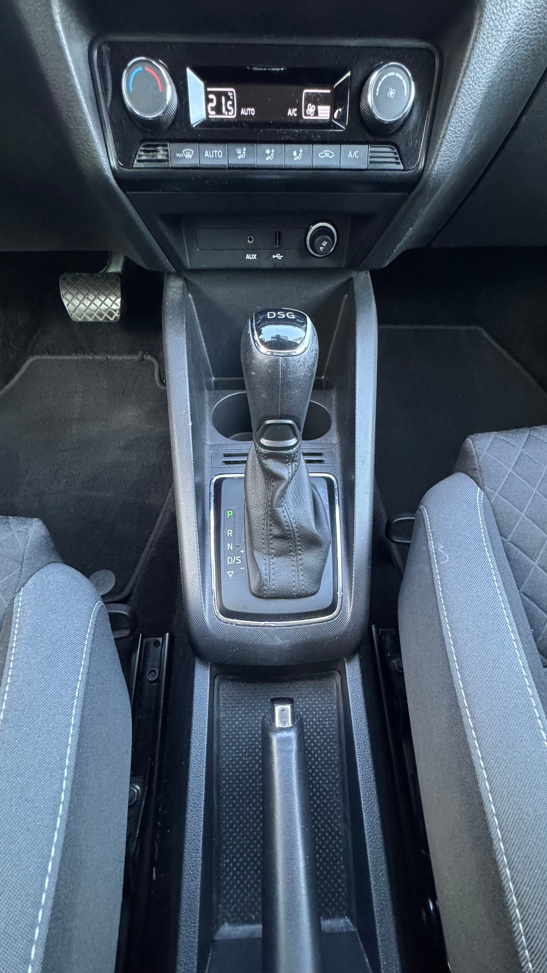 SKODA Fabia 1.2 TSI Style DSG-image-21