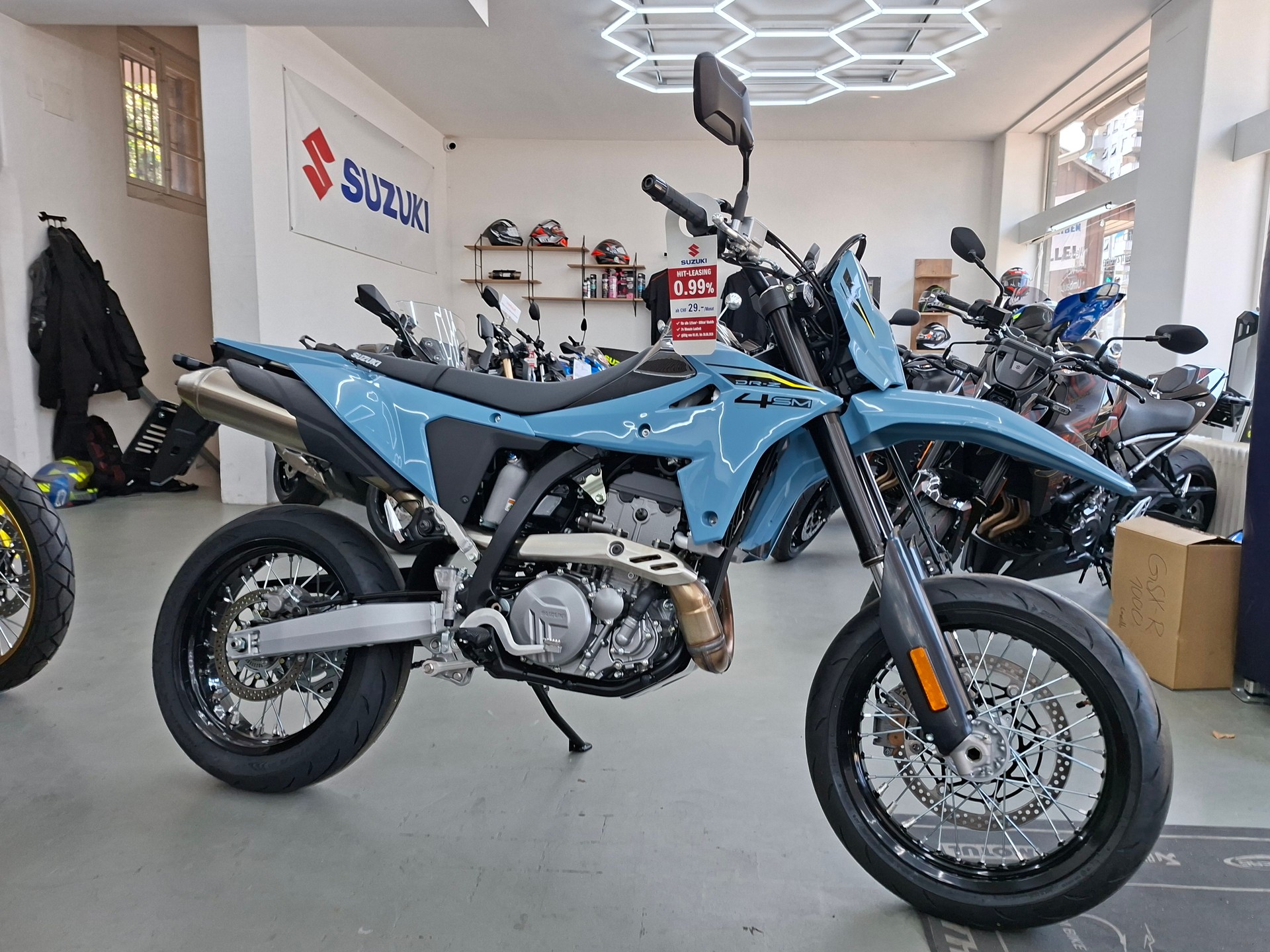 SUZUKI DR-Z4SM