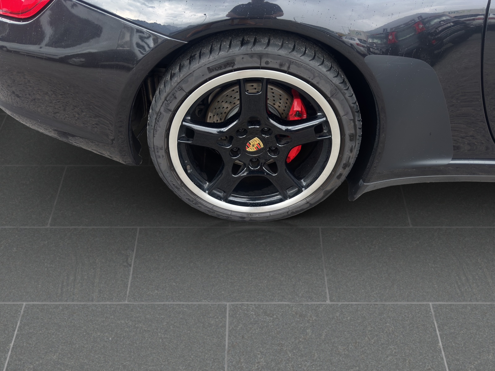 PORSCHE 911 Carrera 4S-image-6