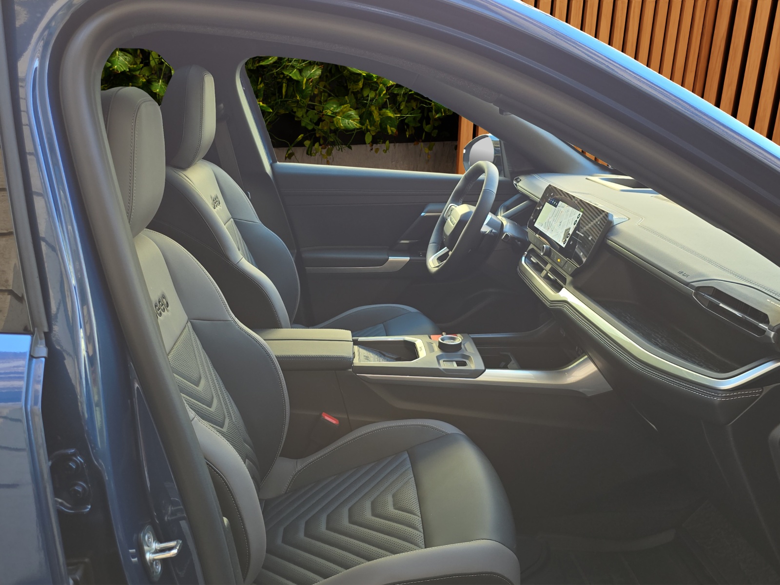 JEEP Compass Elektro 74kWh First Edition-image-15