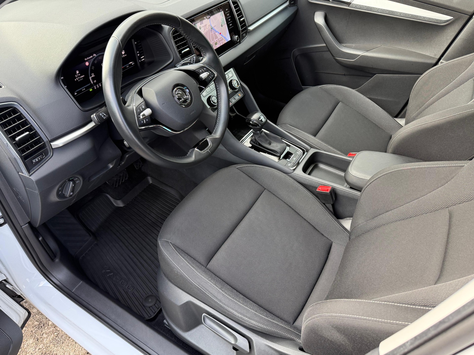 SKODA Karoq 2.0 TDI Ambition 4x4 DSG-image-8