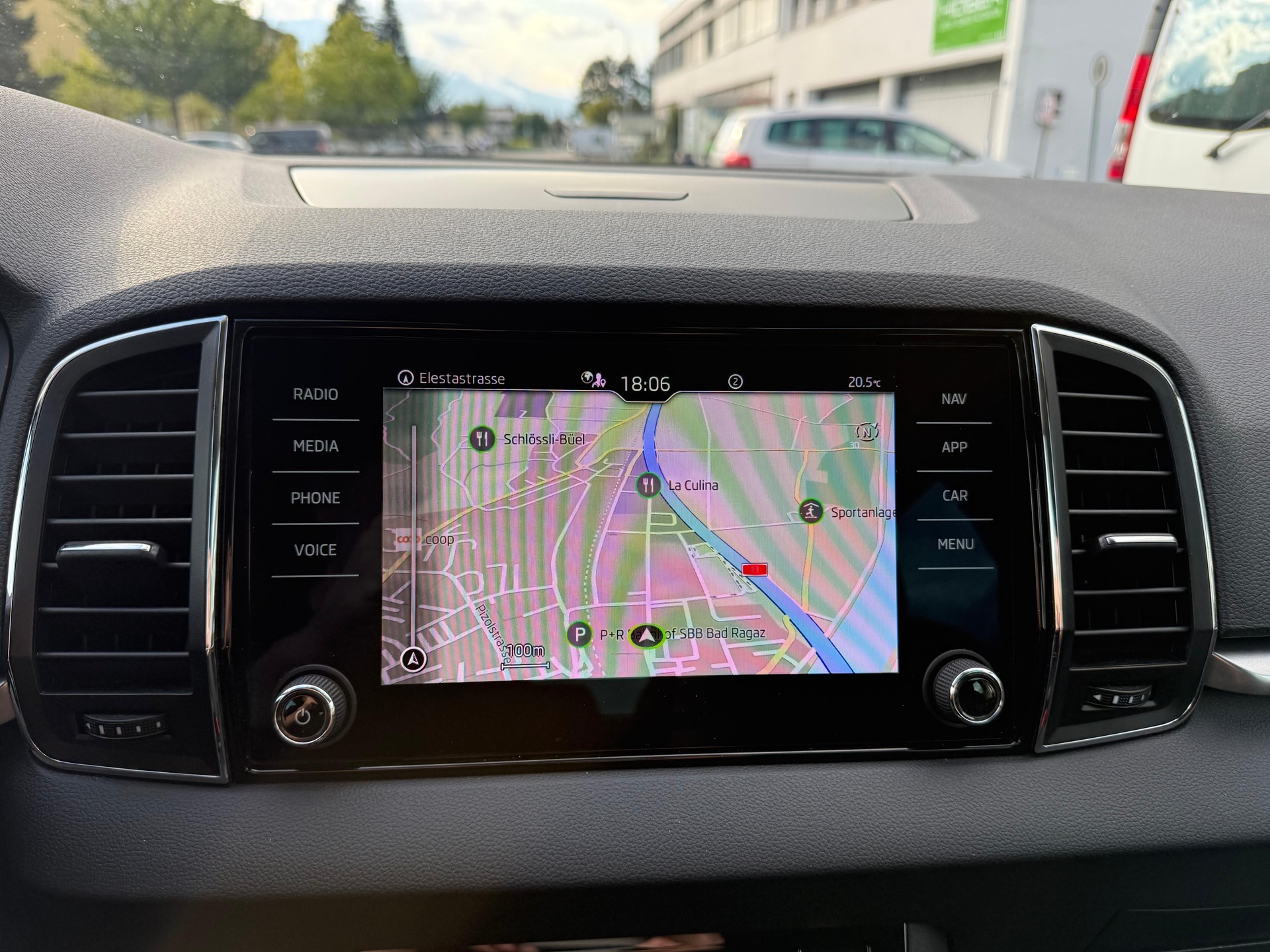 SKODA Karoq 2.0 TDI Ambition 4x4 DSG-image-20