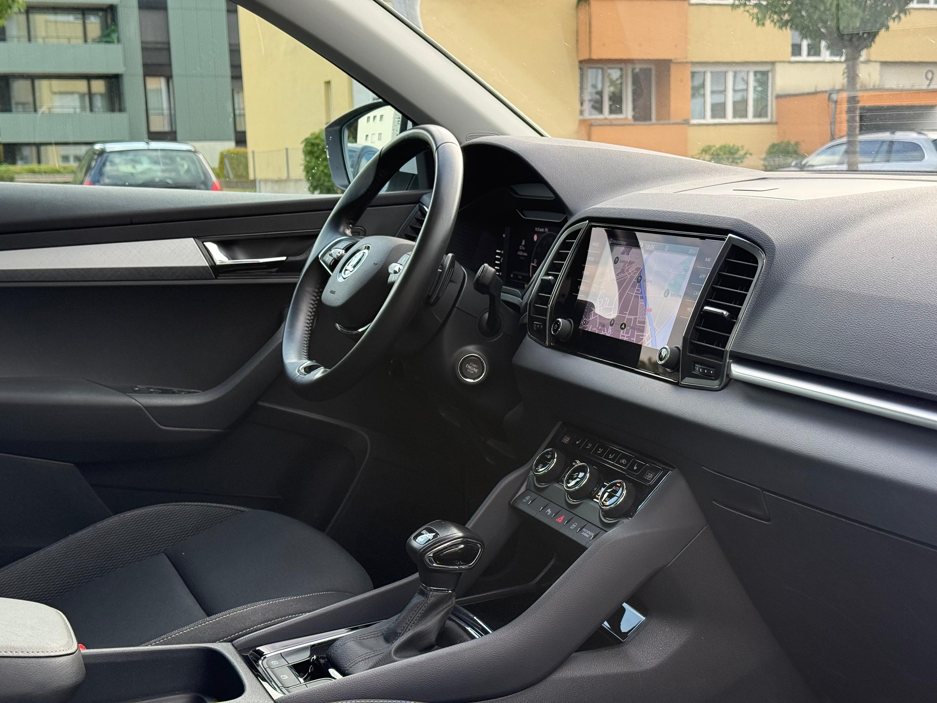 SKODA Karoq 2.0 TDI Ambition 4x4 DSG-image-15