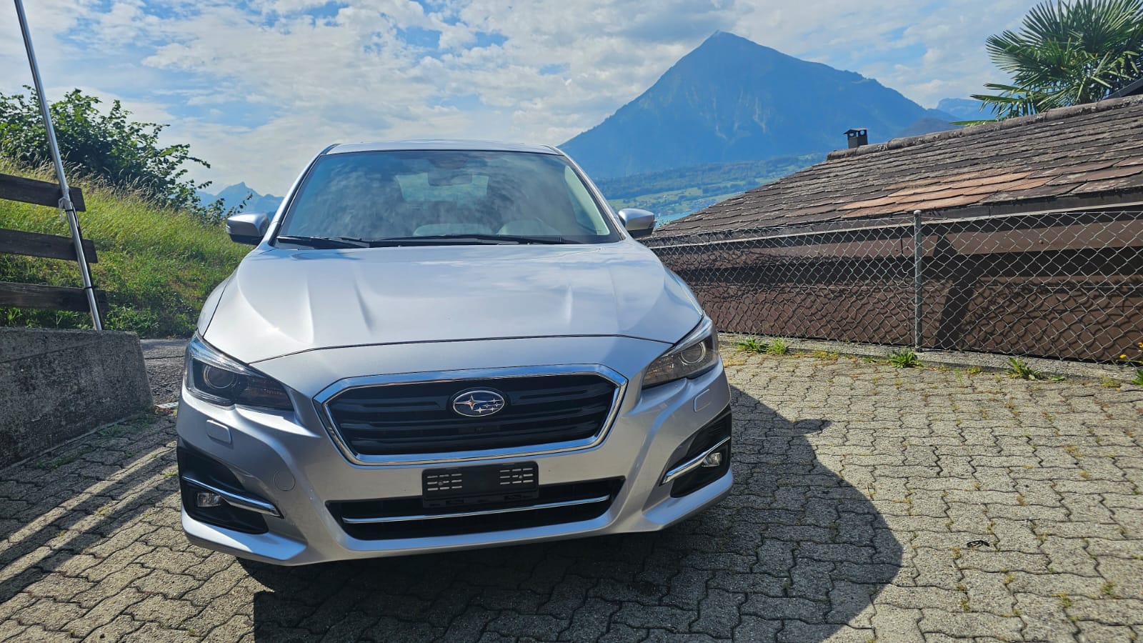 SUBARU Levorg 2.0i Luxury AWD Lineartronic