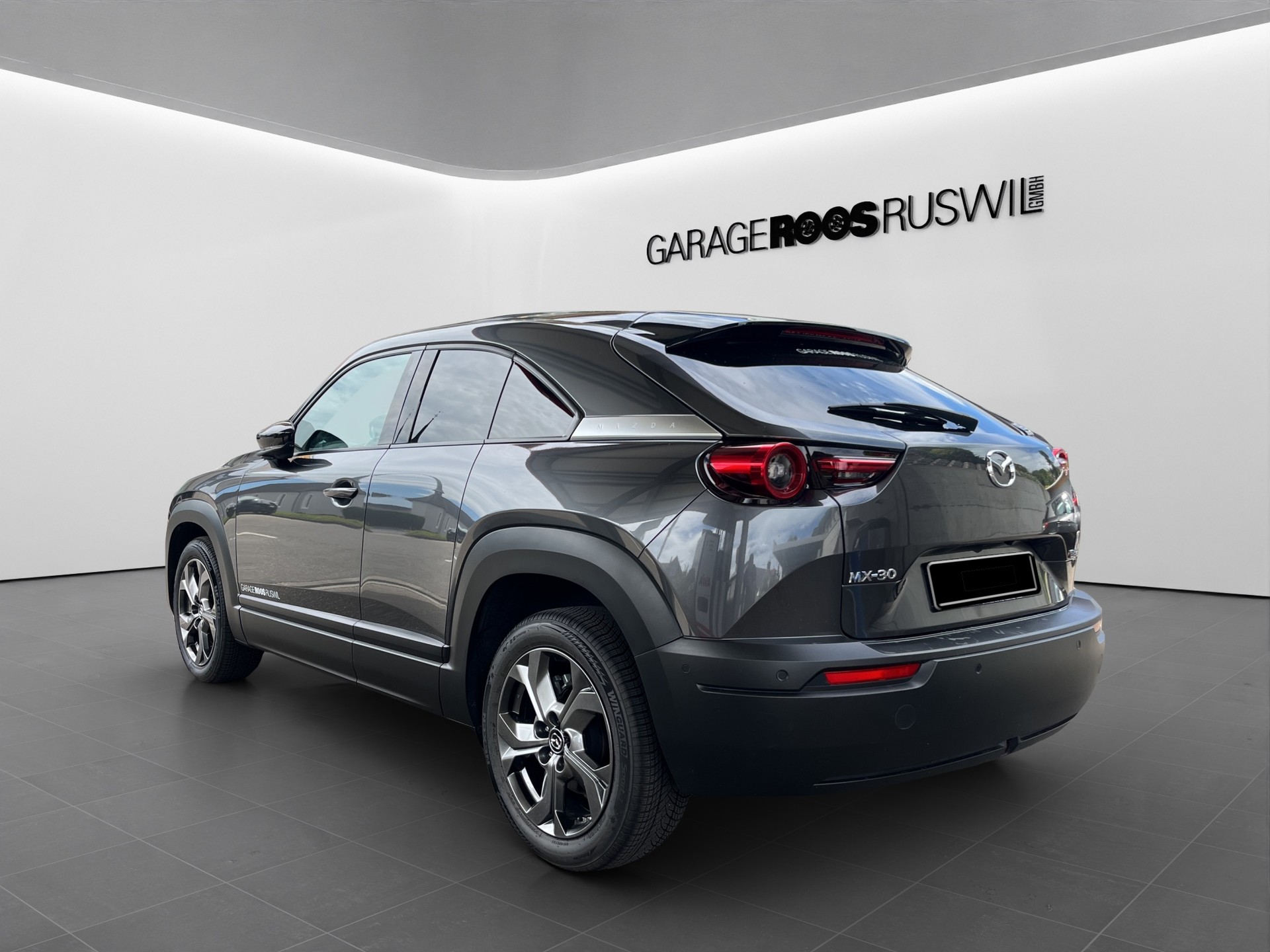 MAZDA MX-30 e-Skyactiv Revolution-image-4