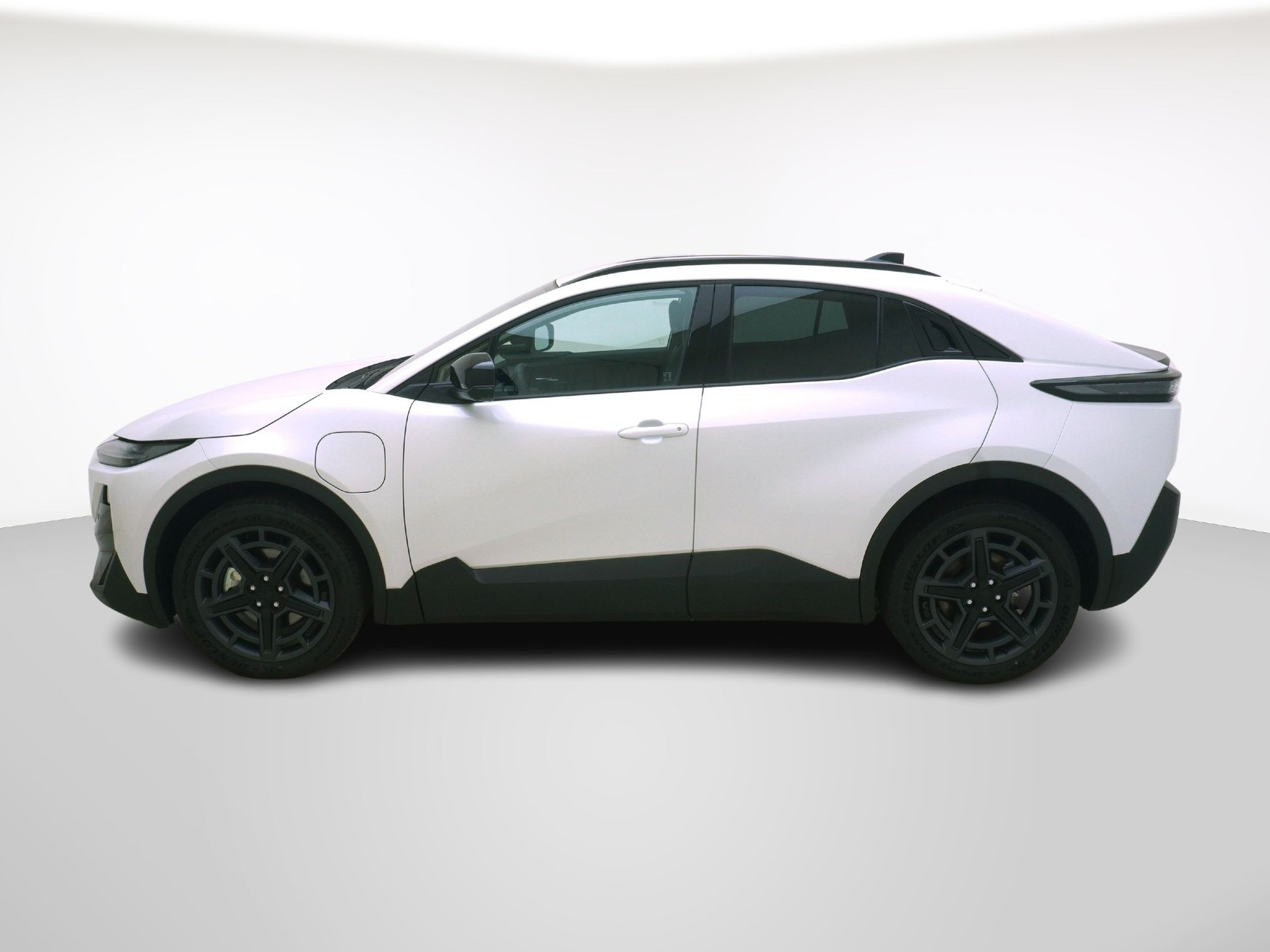 SUBARU Uncharted eV Luxury AWD-image-1