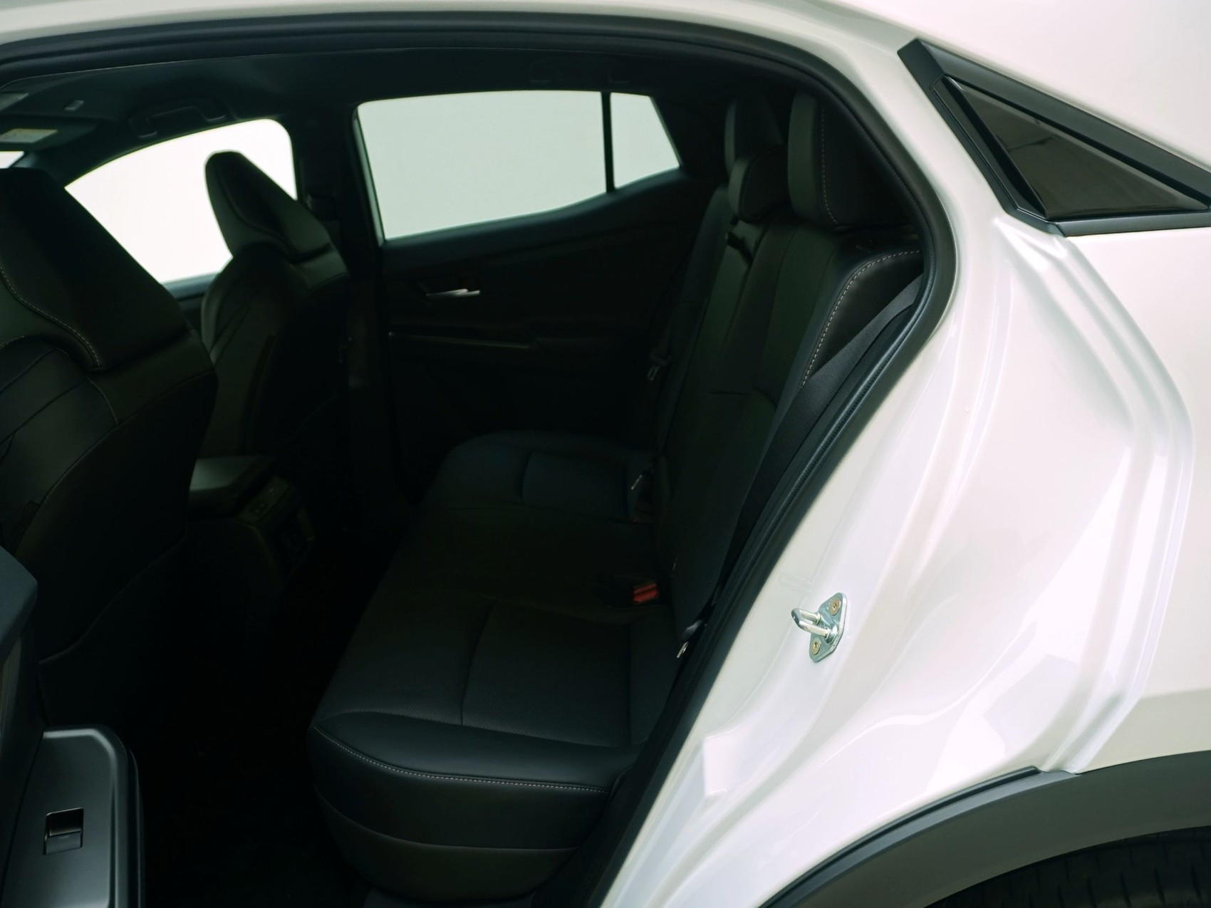SUBARU Uncharted eV Luxury AWD-image-14