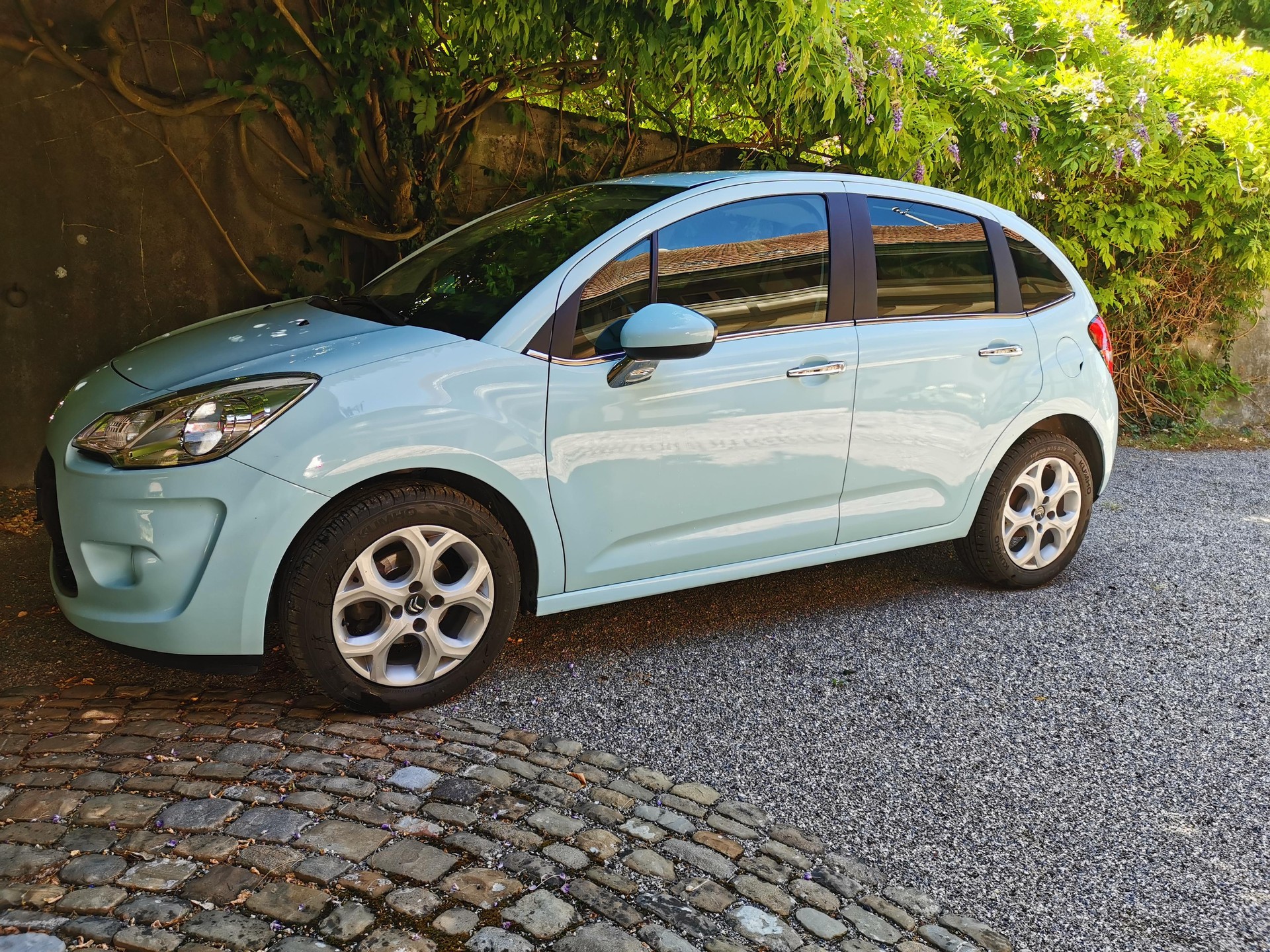 CITROEN C3 1.4i Swiss Style-image-1
