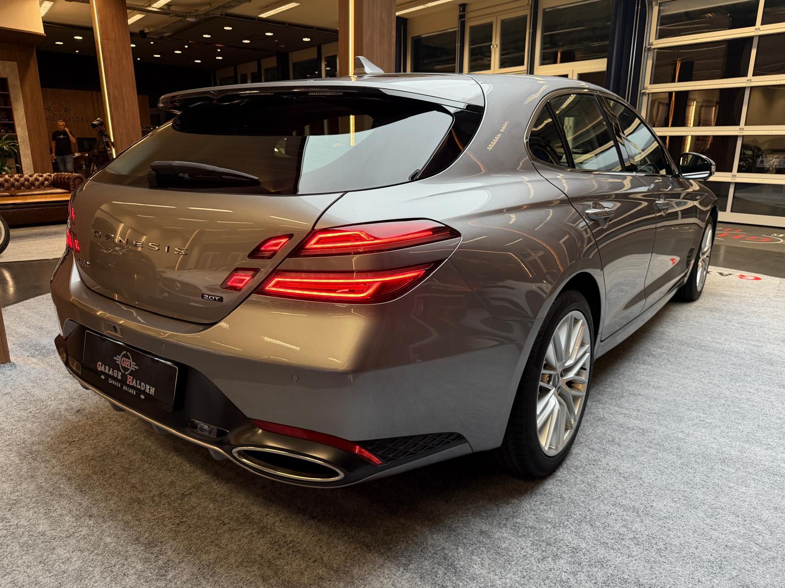 GENESIS G70 Shooting Brake 2.0T Premium-image-6