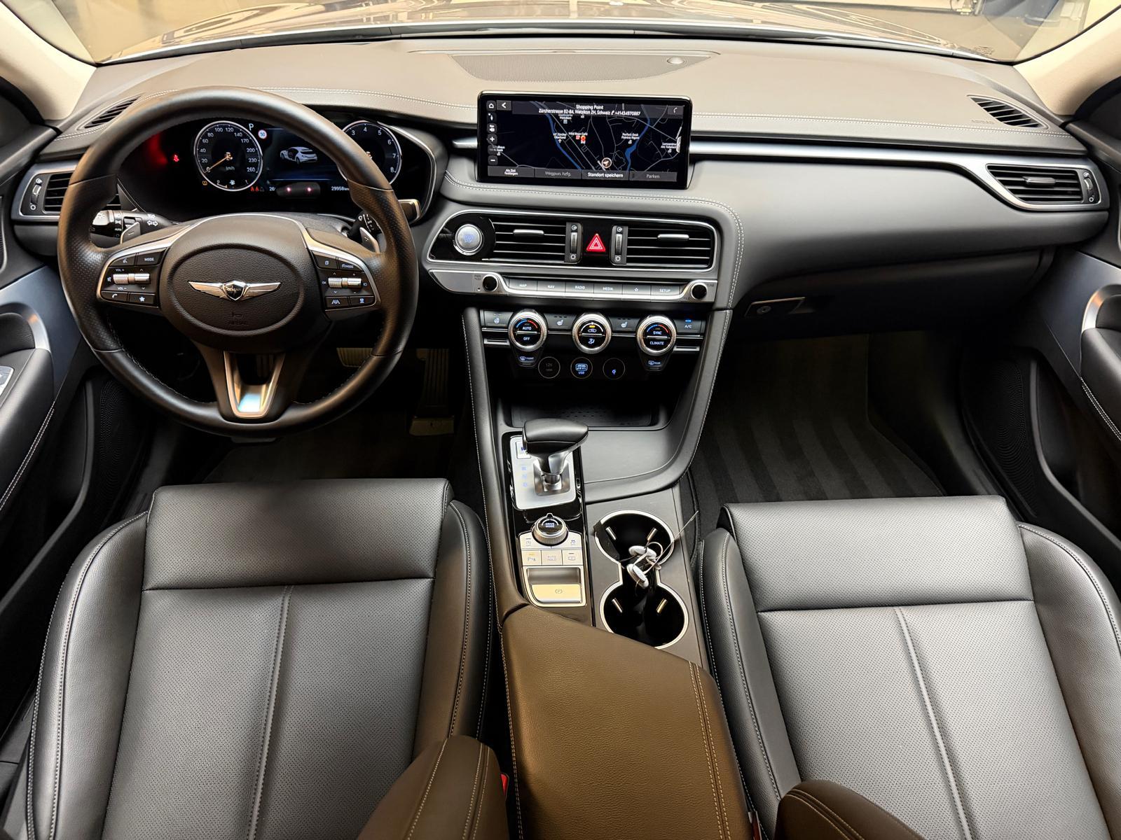 GENESIS G70 Shooting Brake 2.0T Premium-image-11