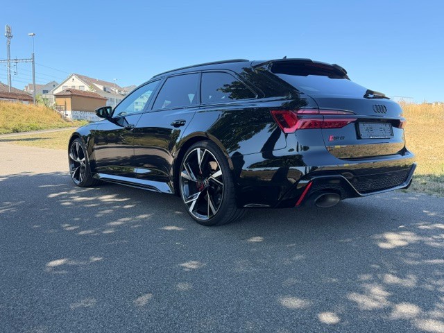 AUDI 4.0 V8 TFSI quattro T-Tronic-image-1