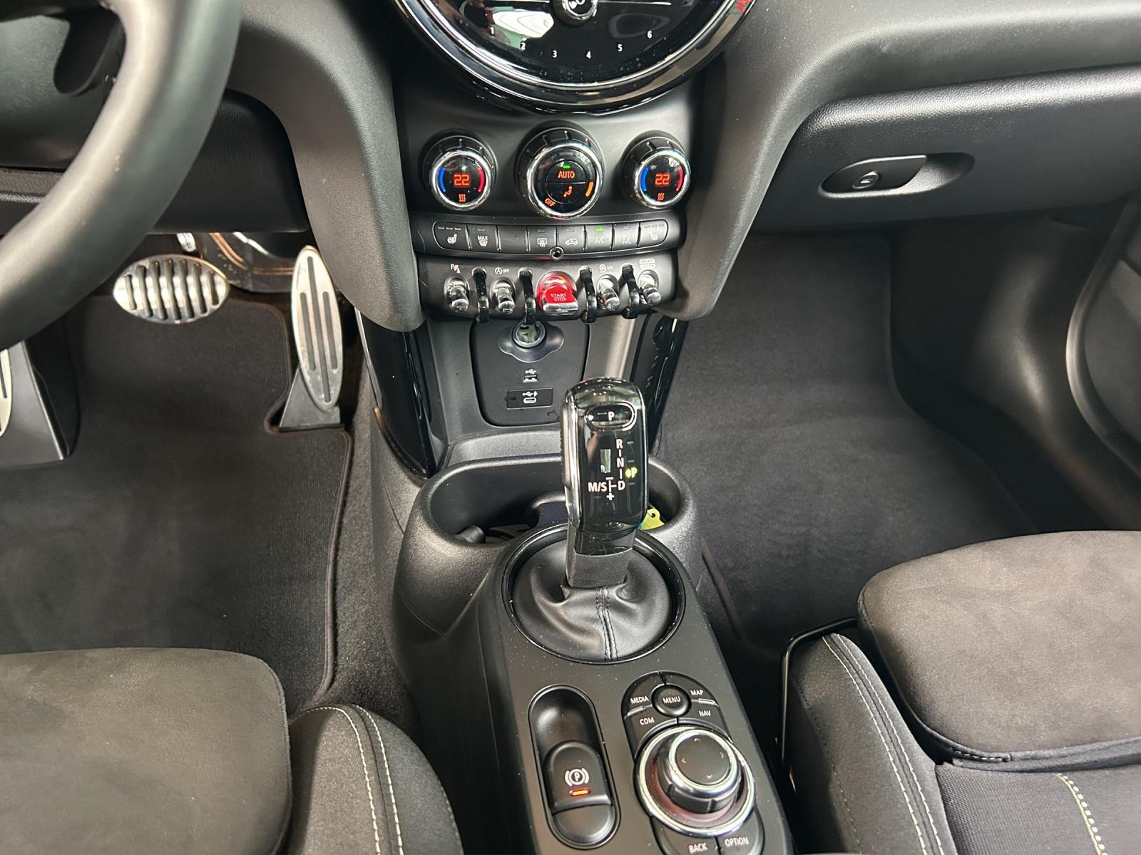 MINI Cabrio F57 2.0i John Cooper Works SAG-image-13