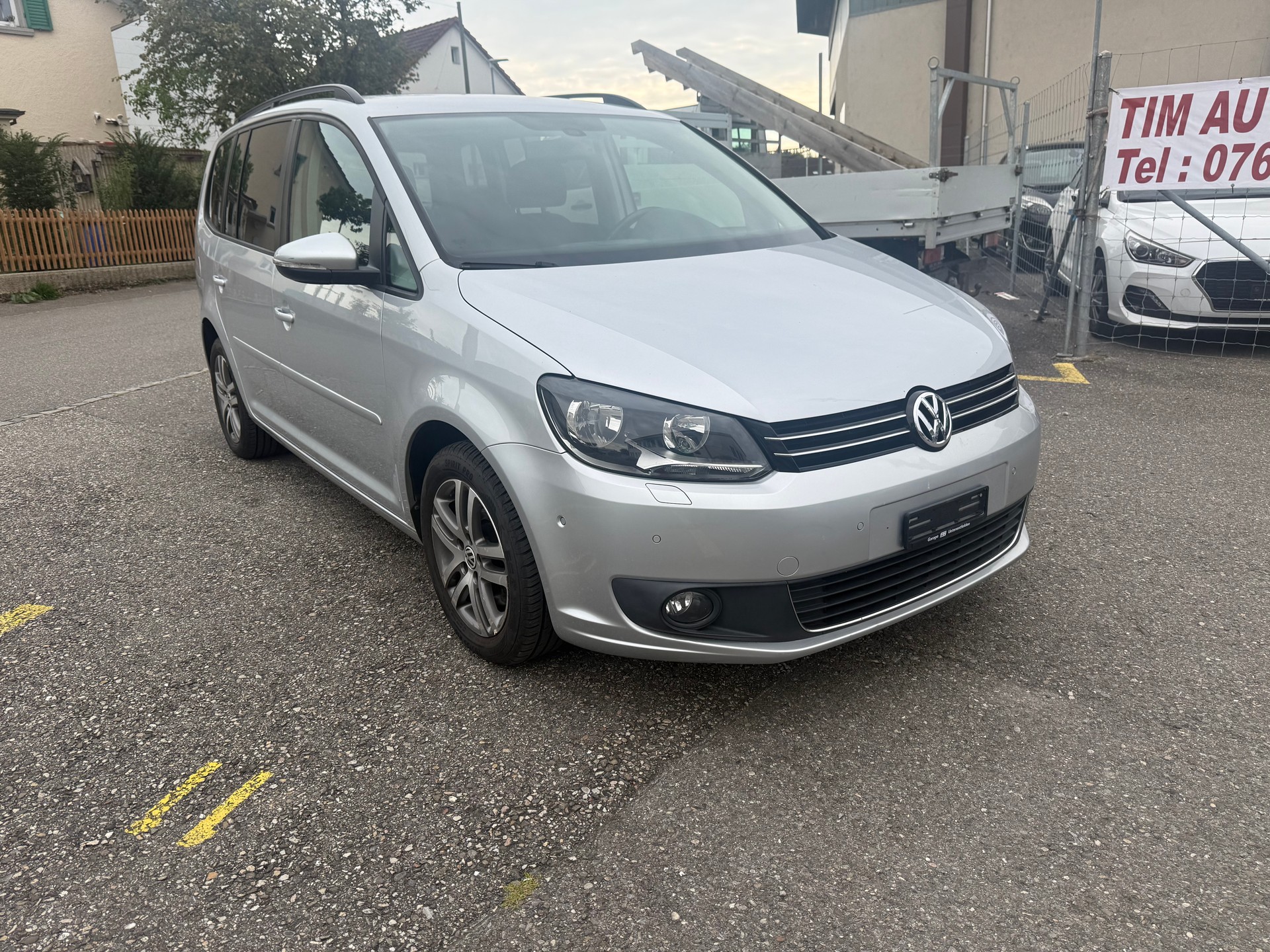 VW Touran 1.4 TSI 65th Edition DSG-image-0