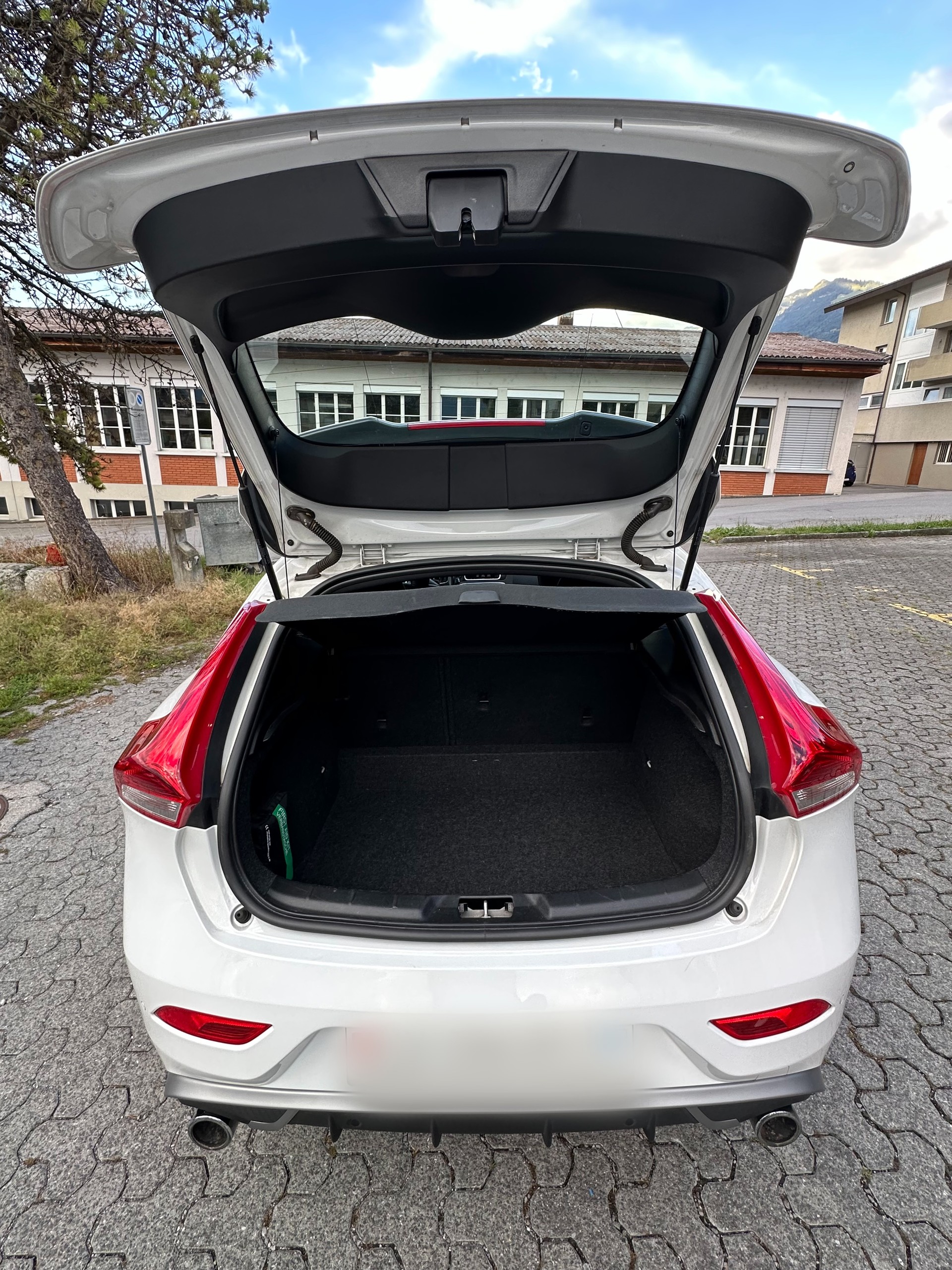 VOLVO 1.6 D2 Momentum S/S-image-5