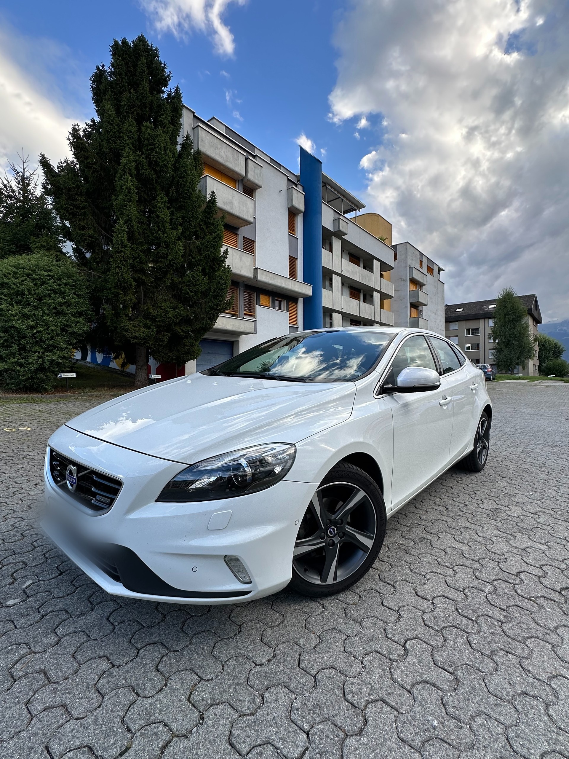 VOLVO 1.6 D2 Momentum S/S-image-0