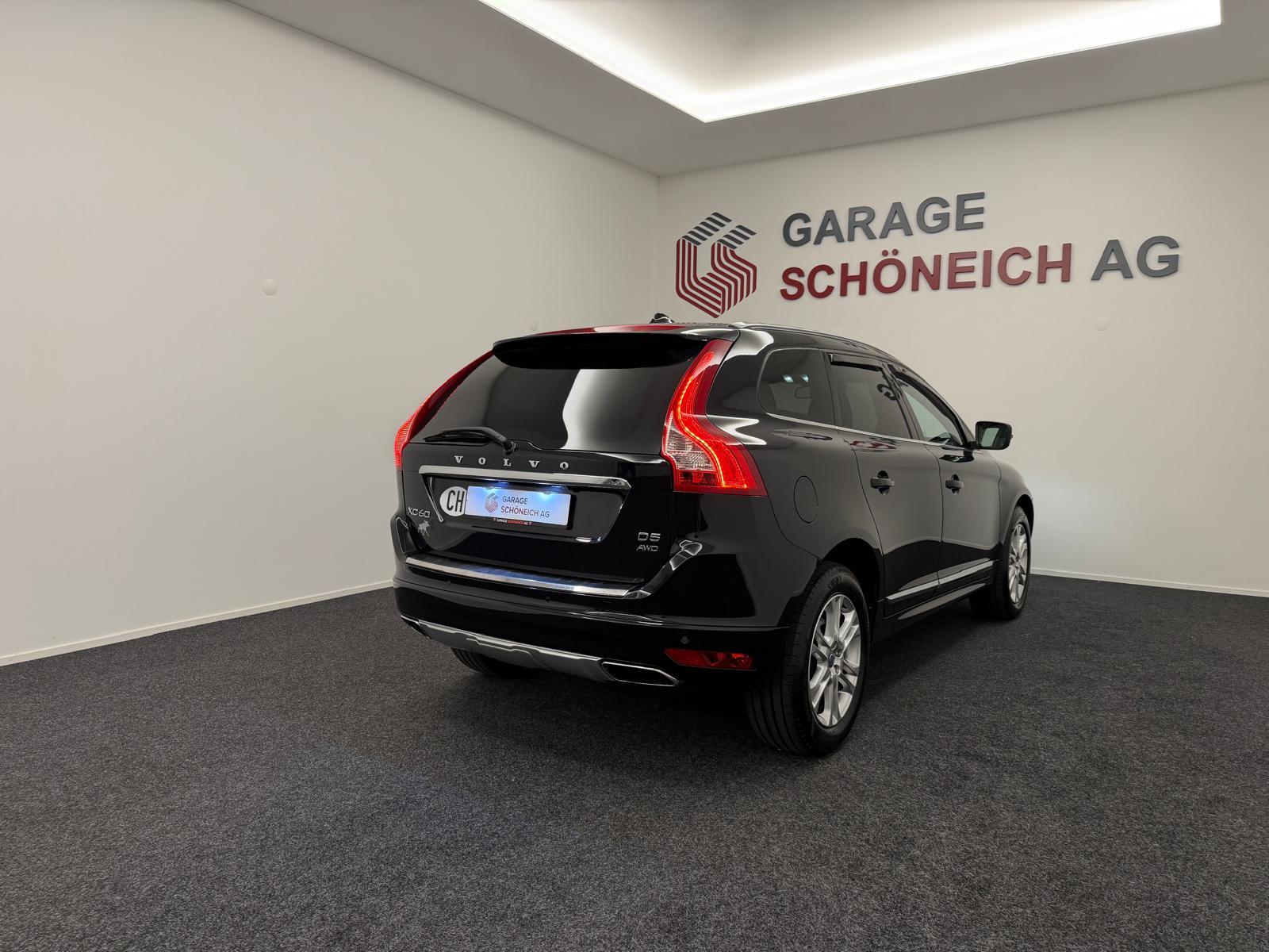 VOLVO XC60 2.4 D5 Summum AWD-image-4