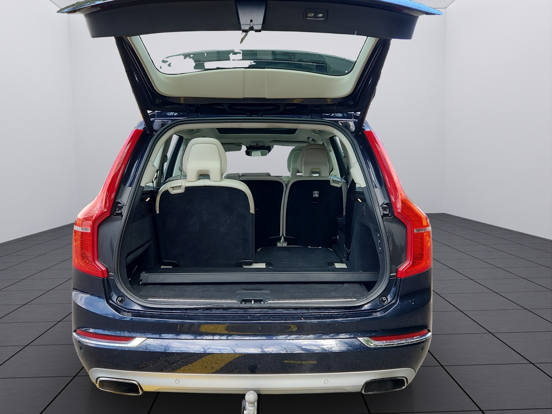 VOLVO XC90 T6 AWD Momentum Geartronic-image-19