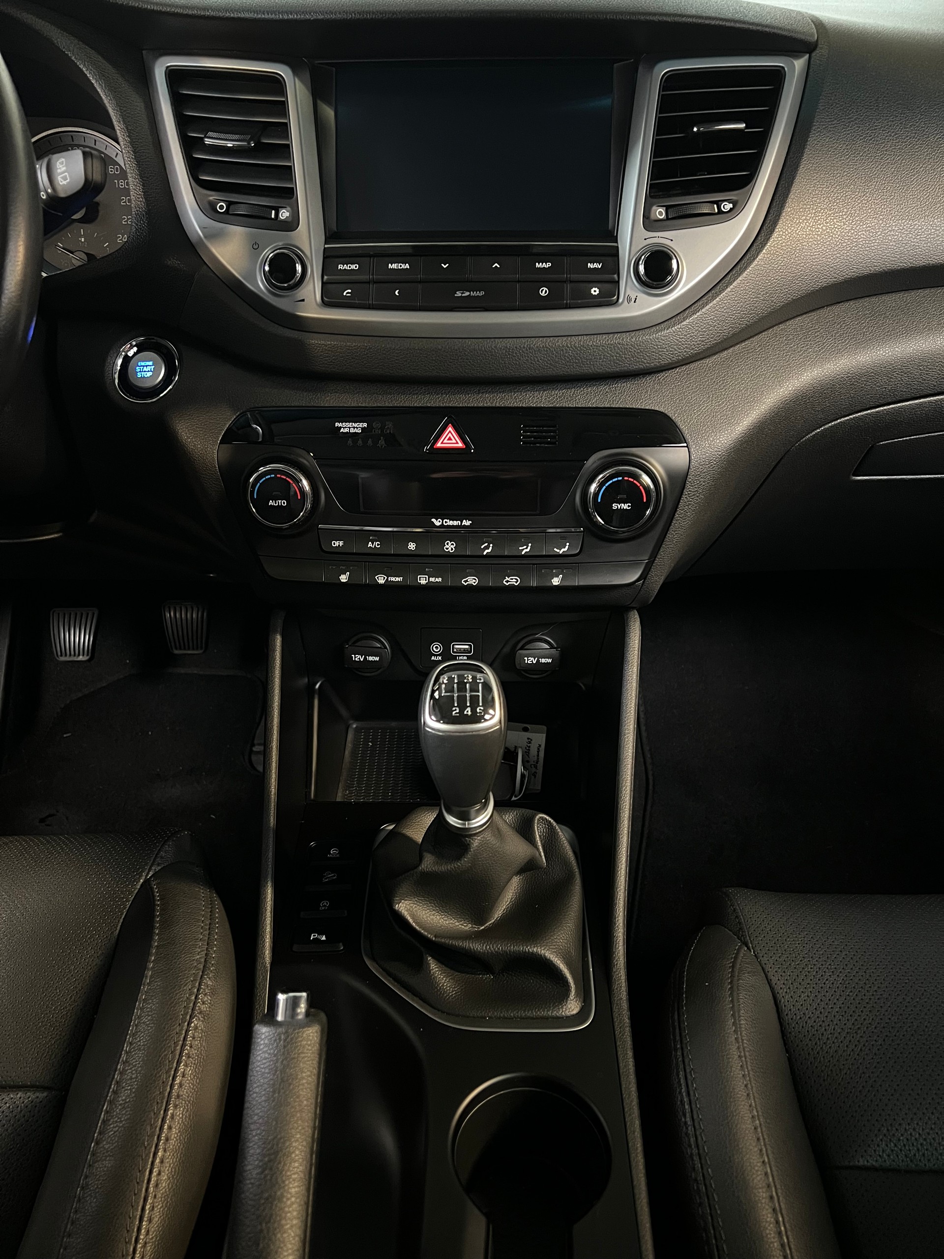 HYUNDAI 1.6i Style-image-5