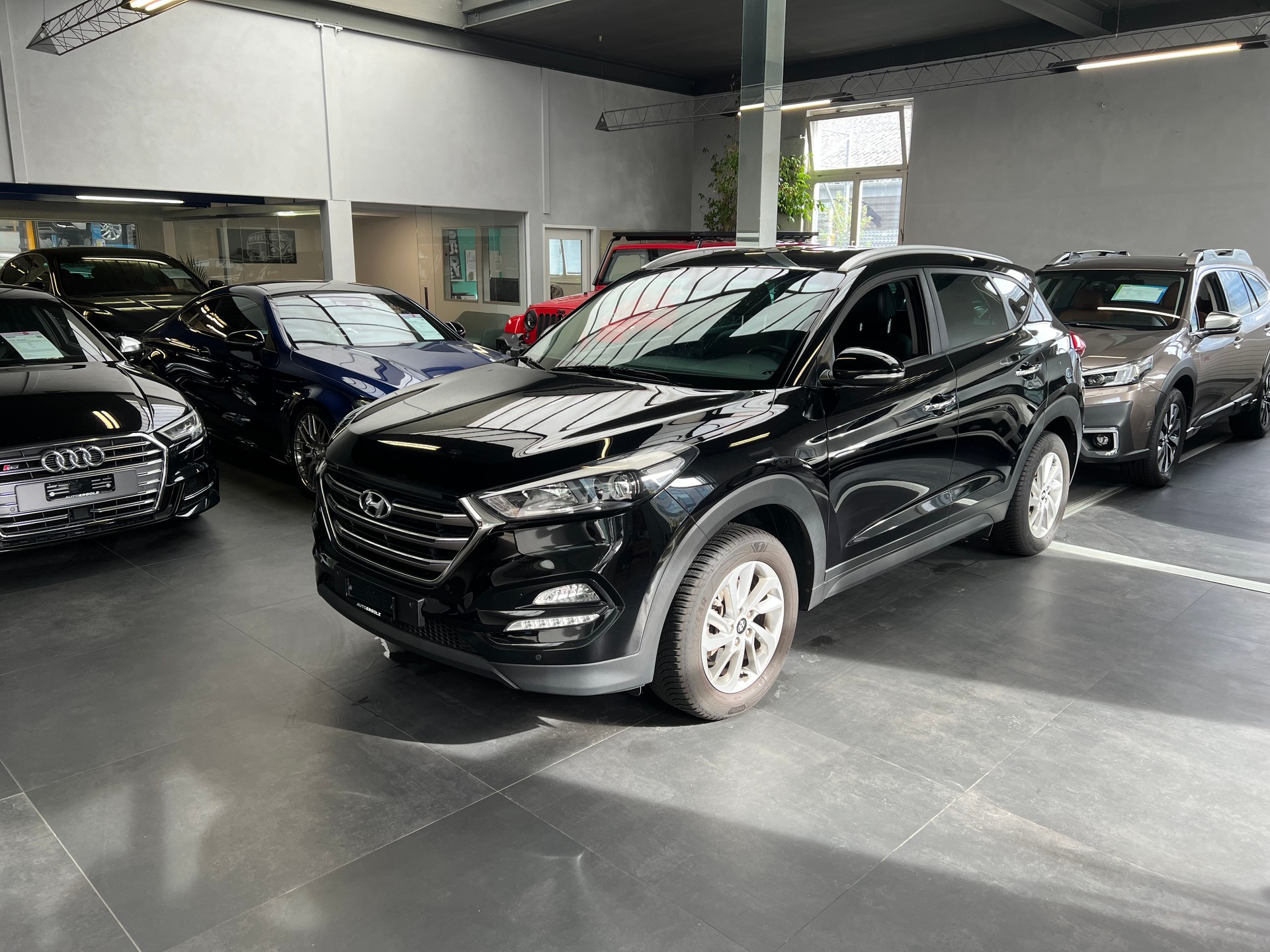 HYUNDAI 1.6i Style-image-0