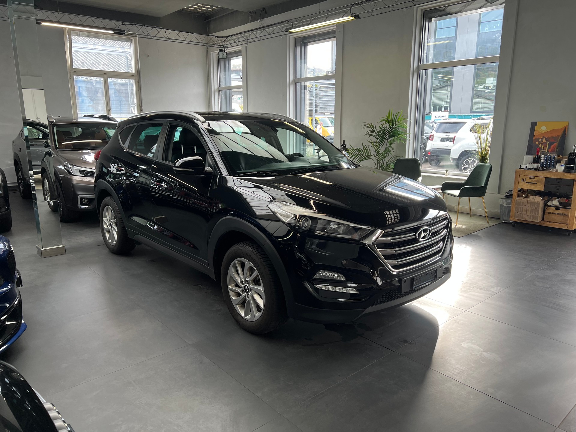 HYUNDAI 1.6i Style-image-2
