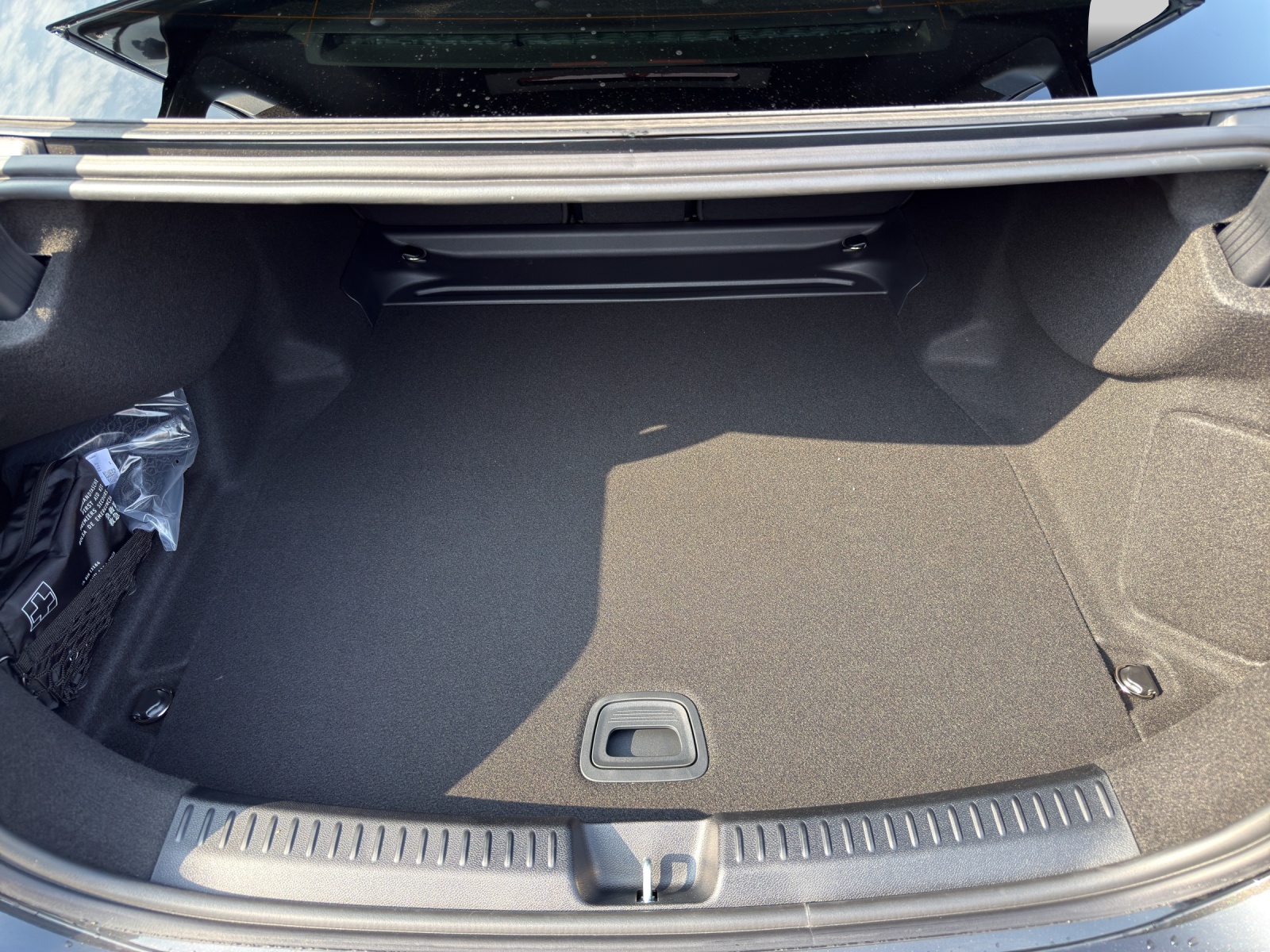 MERCEDES-BENZ E 220 d 4Matic 9G-Tronic-image-8