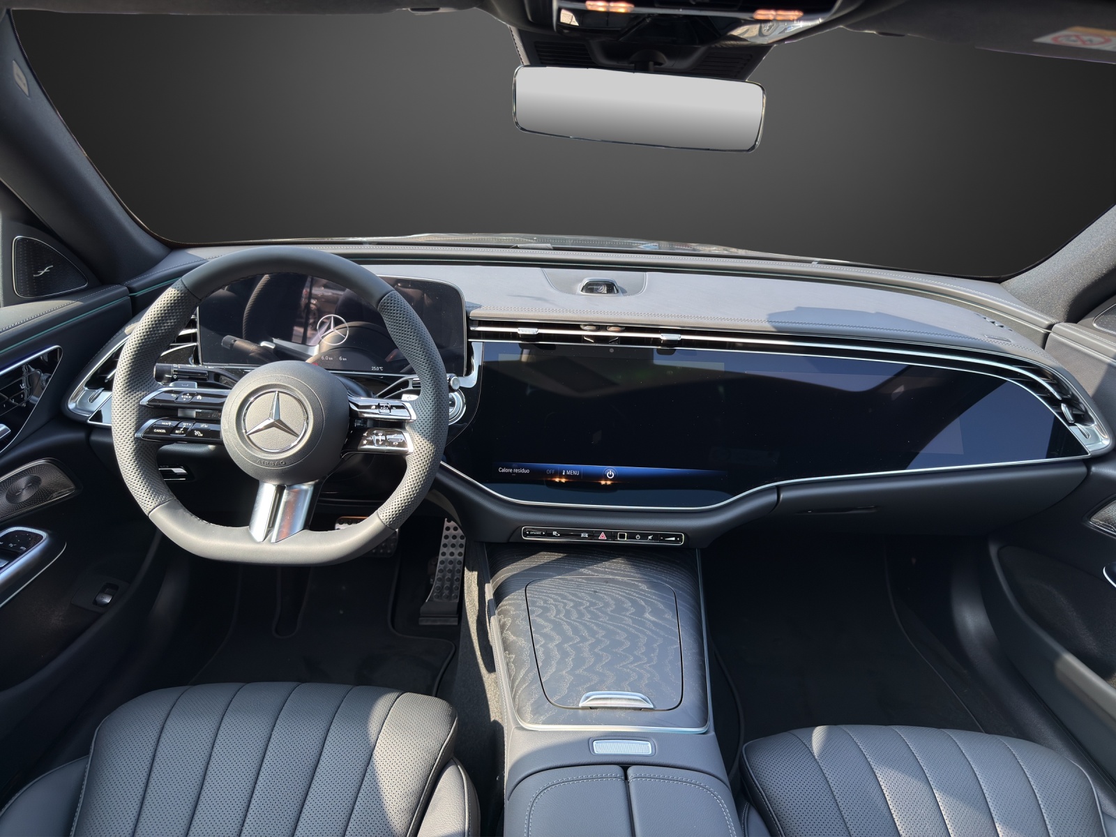 MERCEDES-BENZ E 220 d 4Matic 9G-Tronic-image-10
