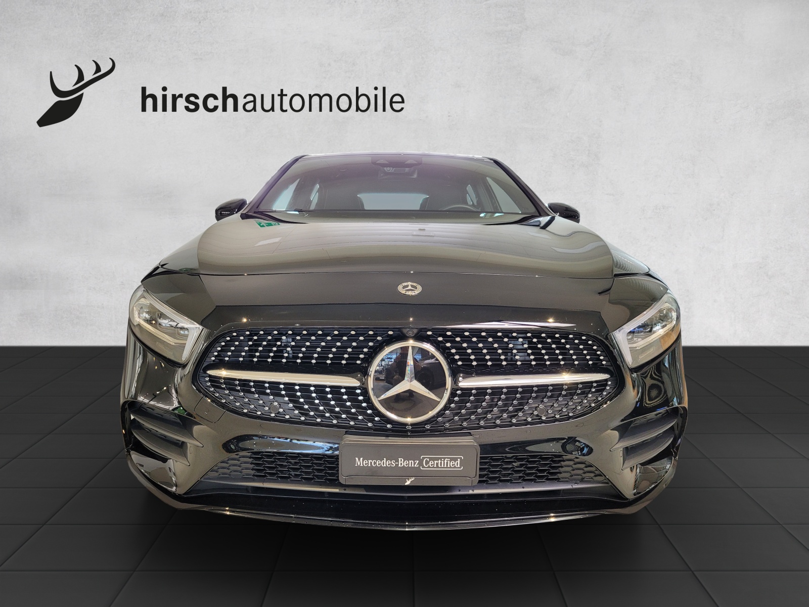 MERCEDES-BENZ A 180 AMG Line 7G-DCT-image-5