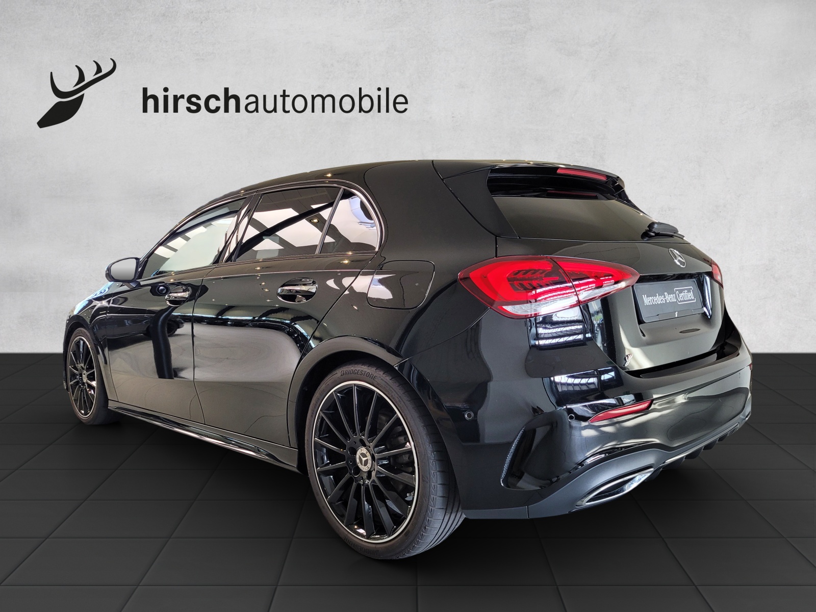 MERCEDES-BENZ A 180 AMG Line 7G-DCT-image-1