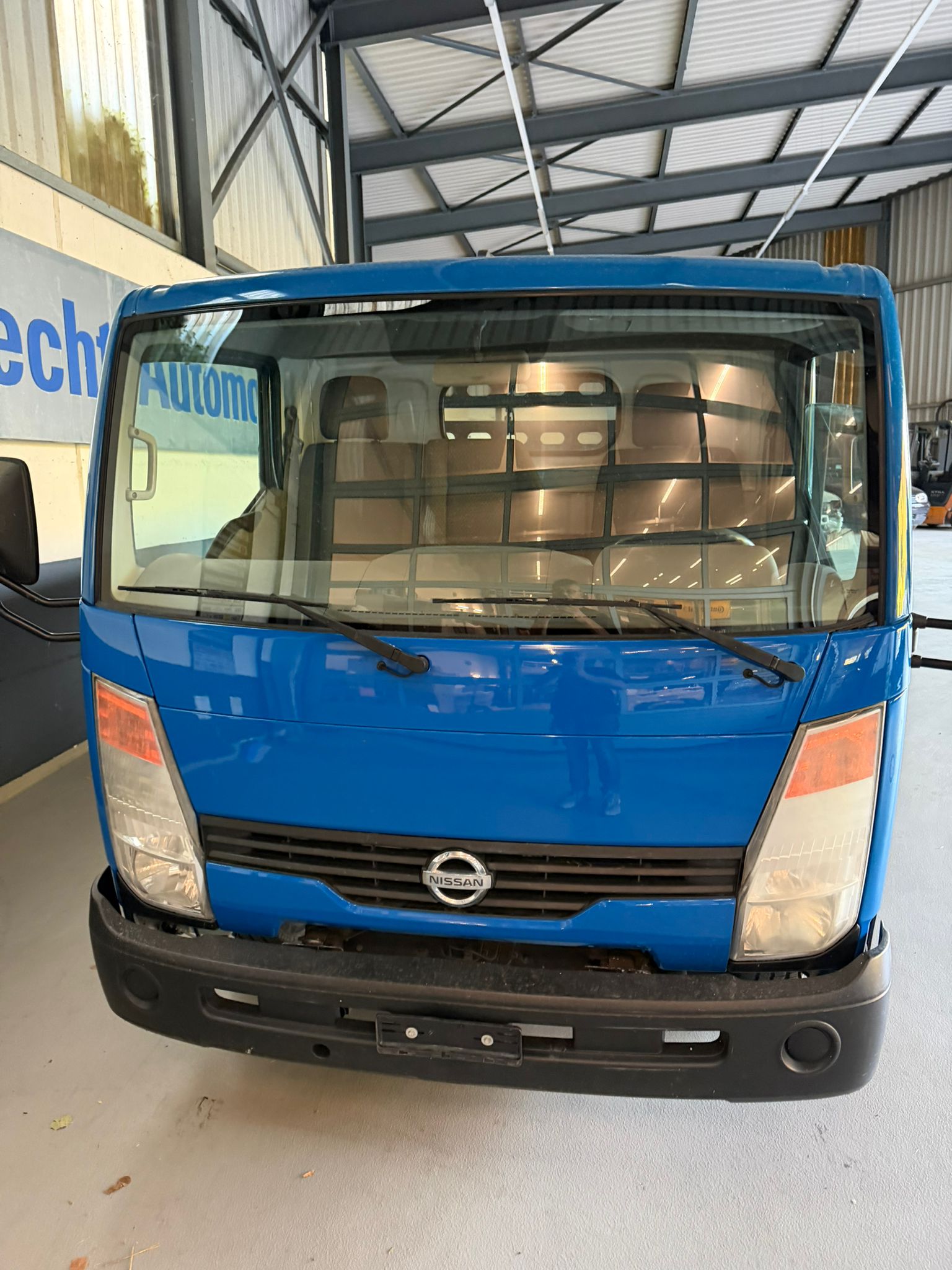 NISSAN Cabstar Brücke 35.13-showroom-element-2