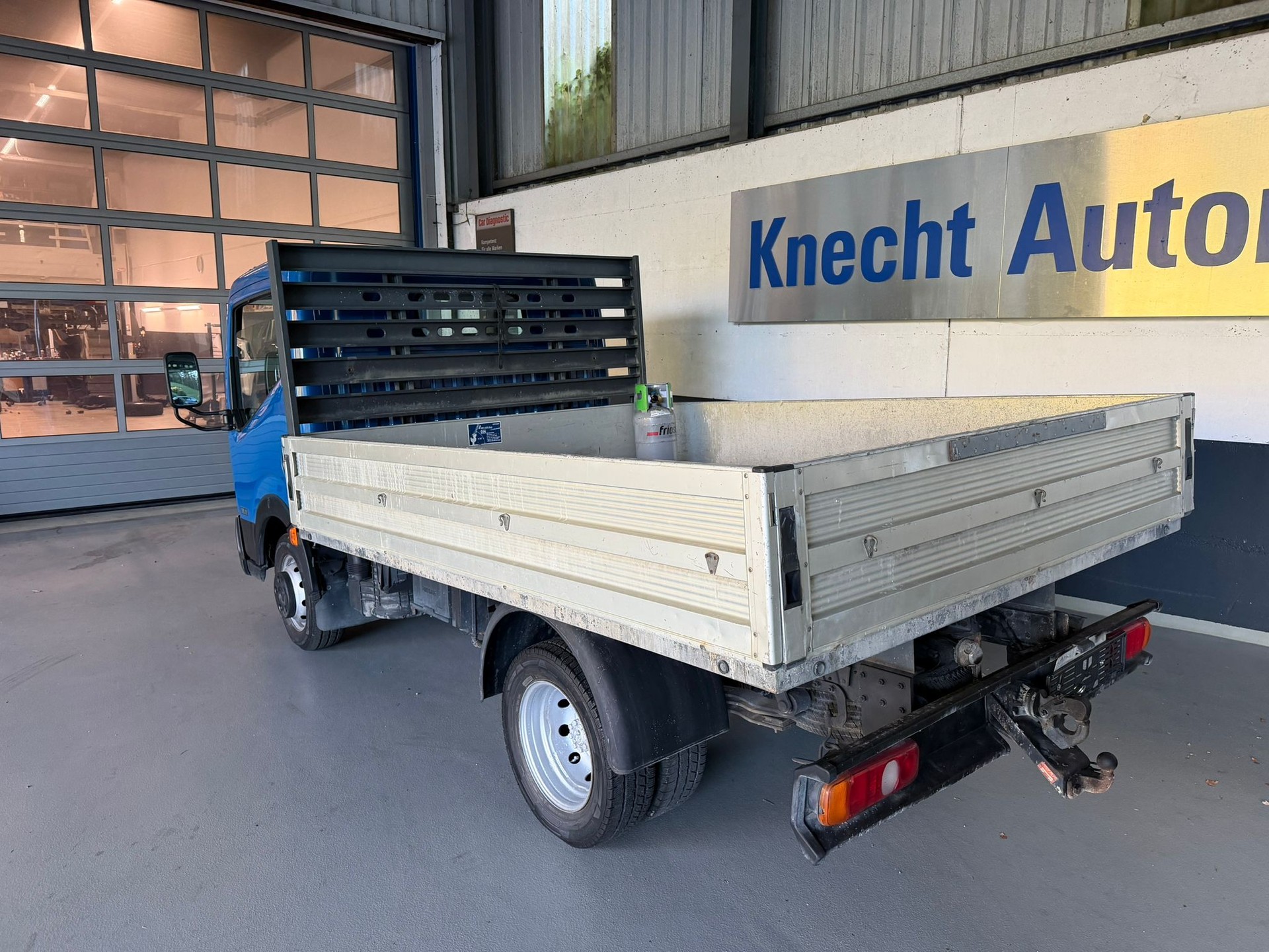 NISSAN Cabstar Brücke 35.13-showroom-element-1