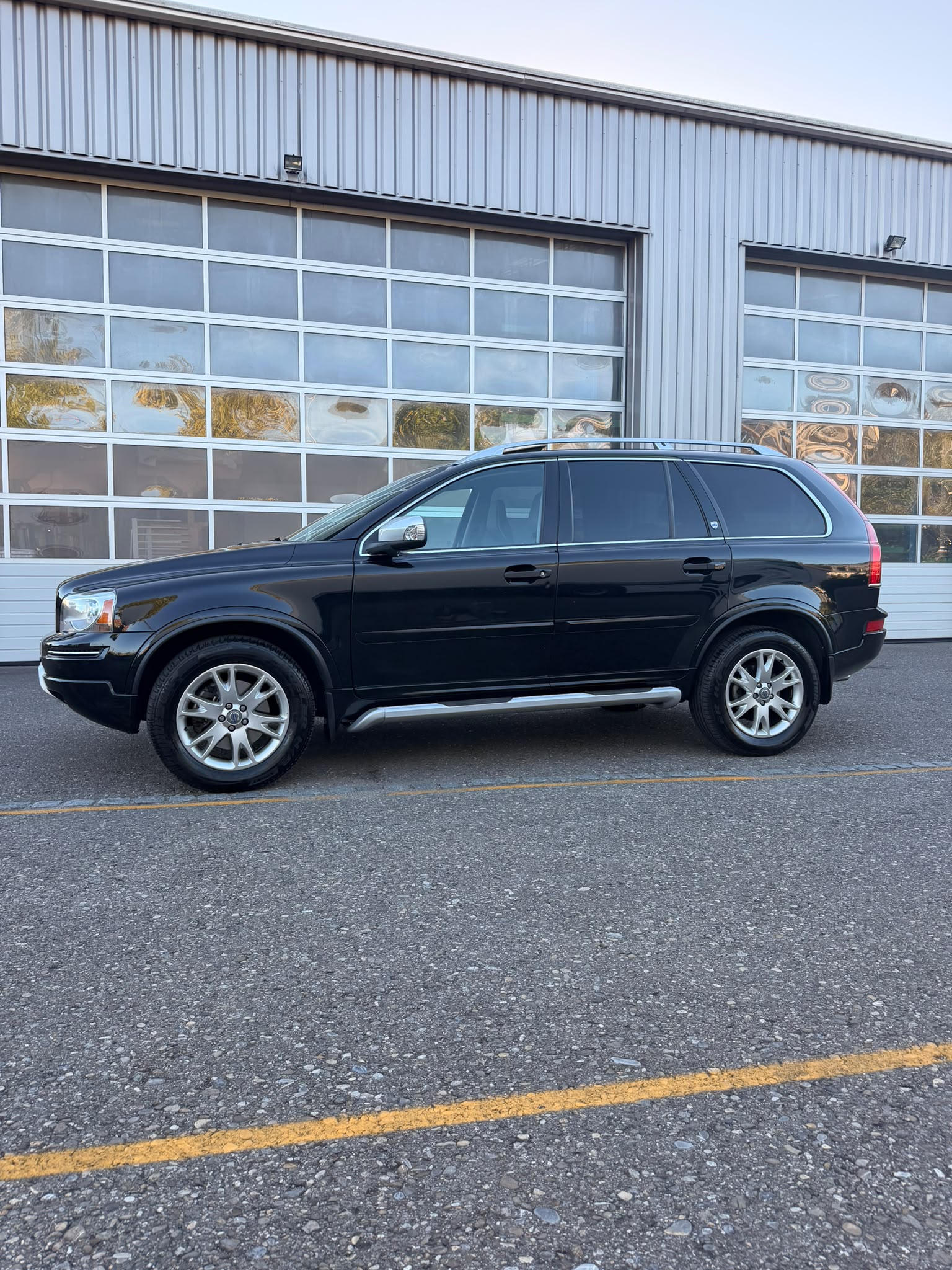 VOLVO XC90 D5 AWD Executive Geartronic-image-3