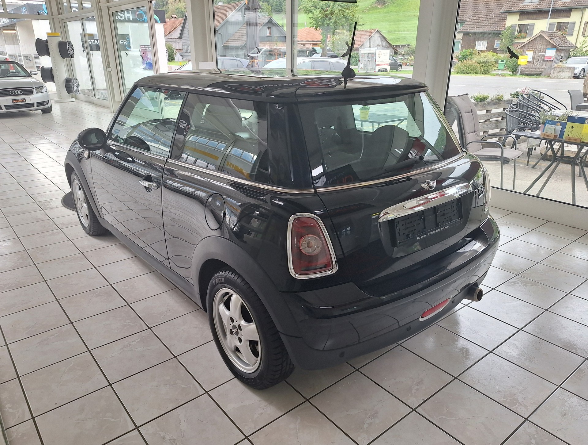 MINI COOPER-image-3