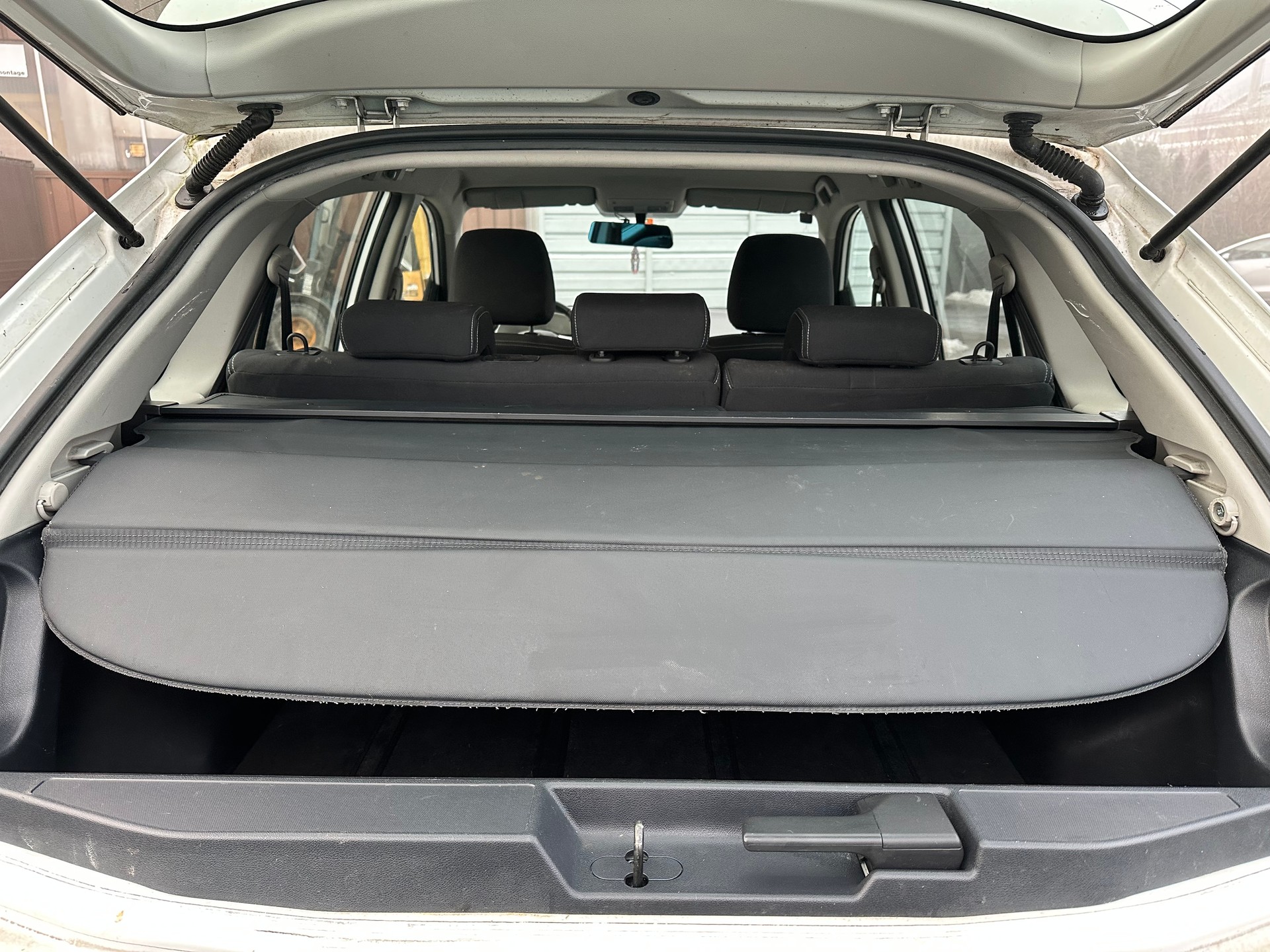 RENAULT Koleos 2.5 Expression 4x4-image-12