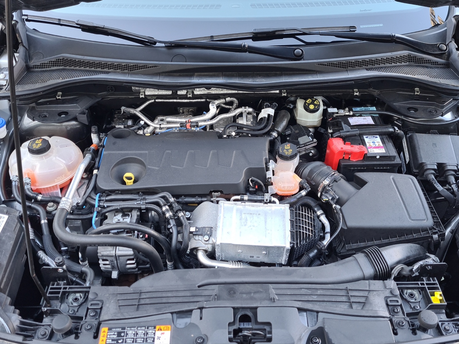 FORD Kuga 2.0 EcoBlue 190 PS Cool & Connect 4x4 AUTOMAT-image-19