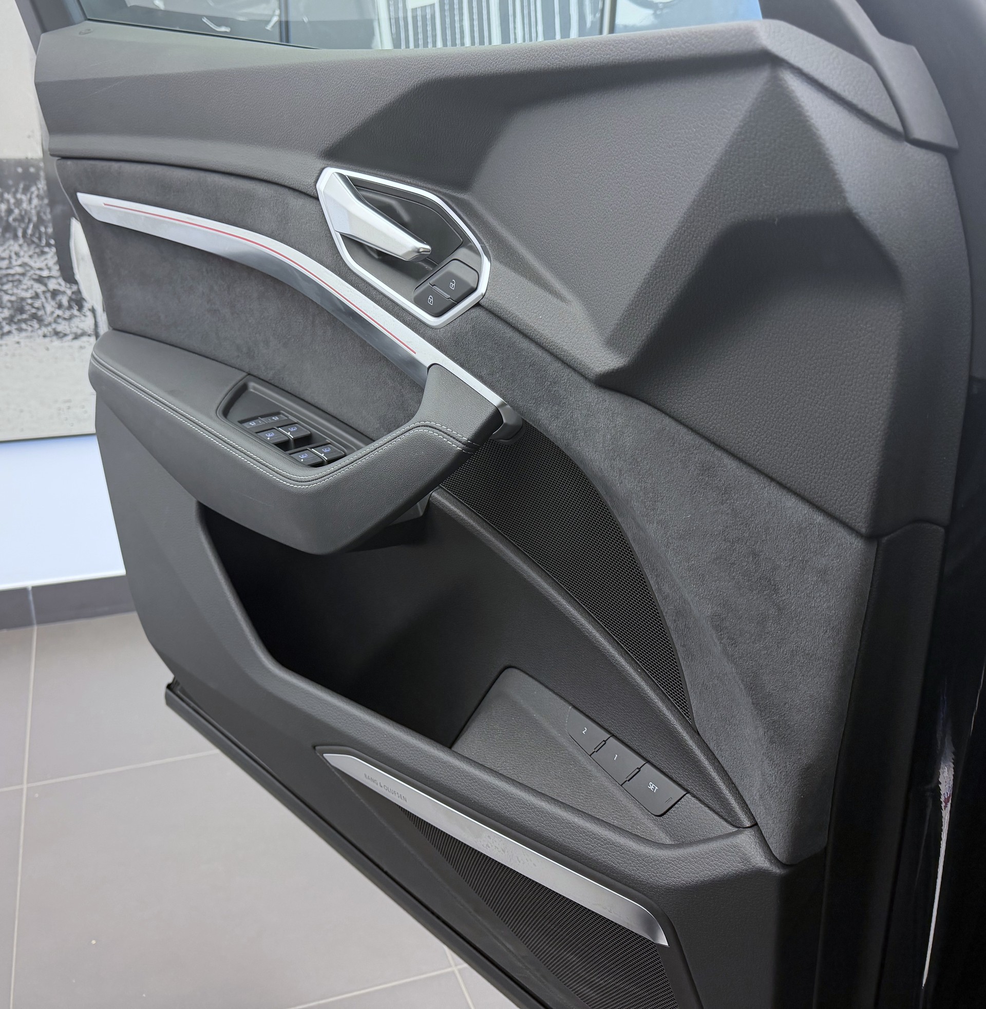 AUDI e-tron S quattro-image-3
