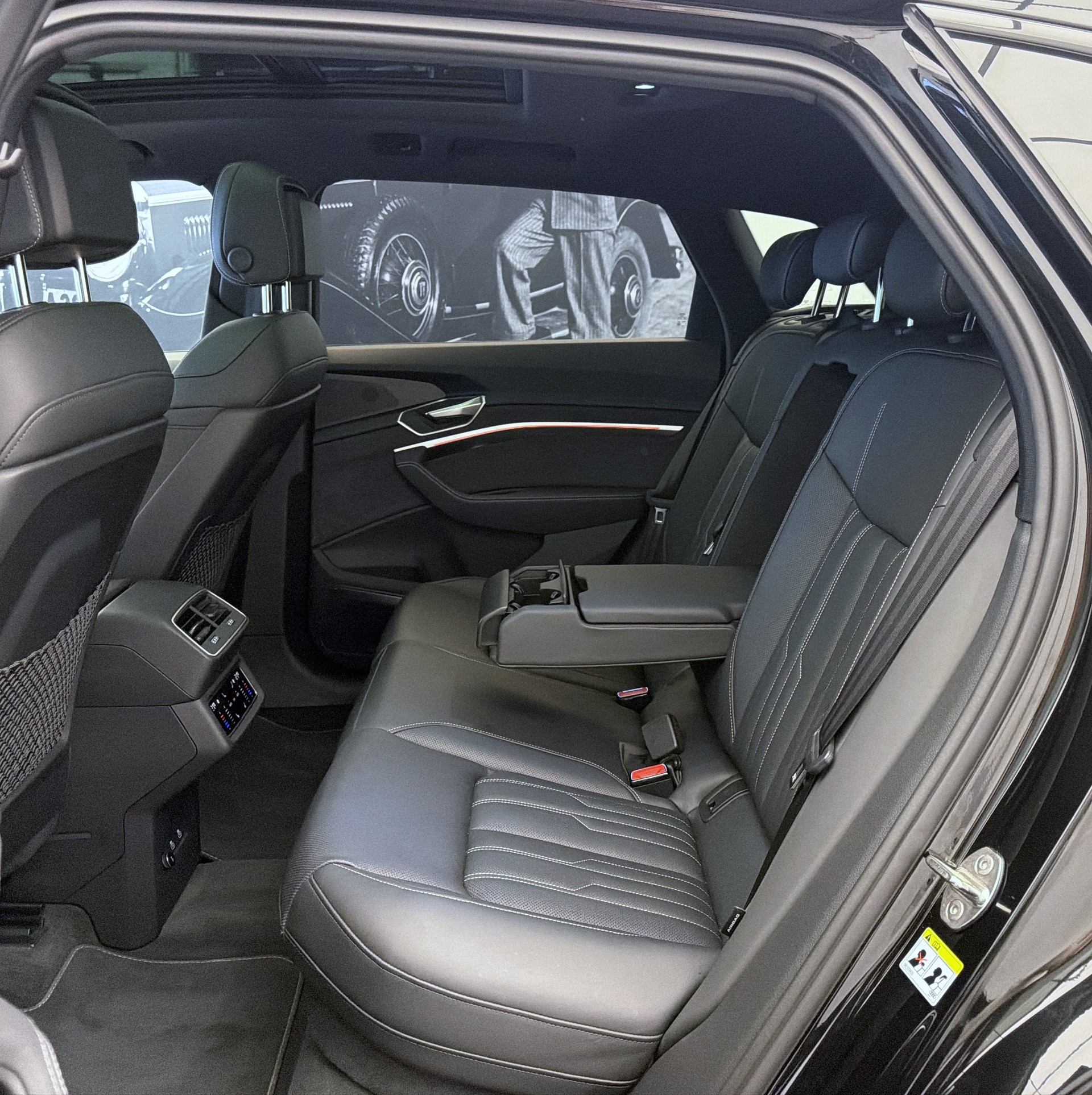 AUDI e-tron S quattro-image-19